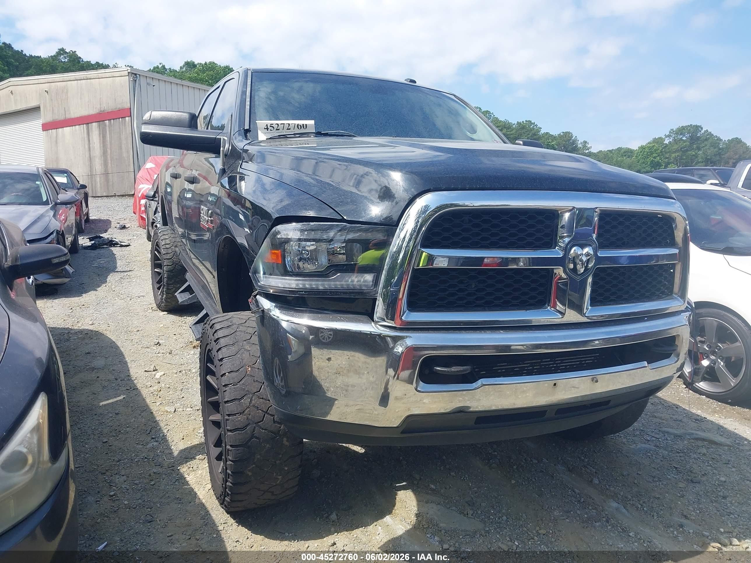 2014 Ram 2500 Tradesman, VIN 3C6UR5CL3EG314729 — Side