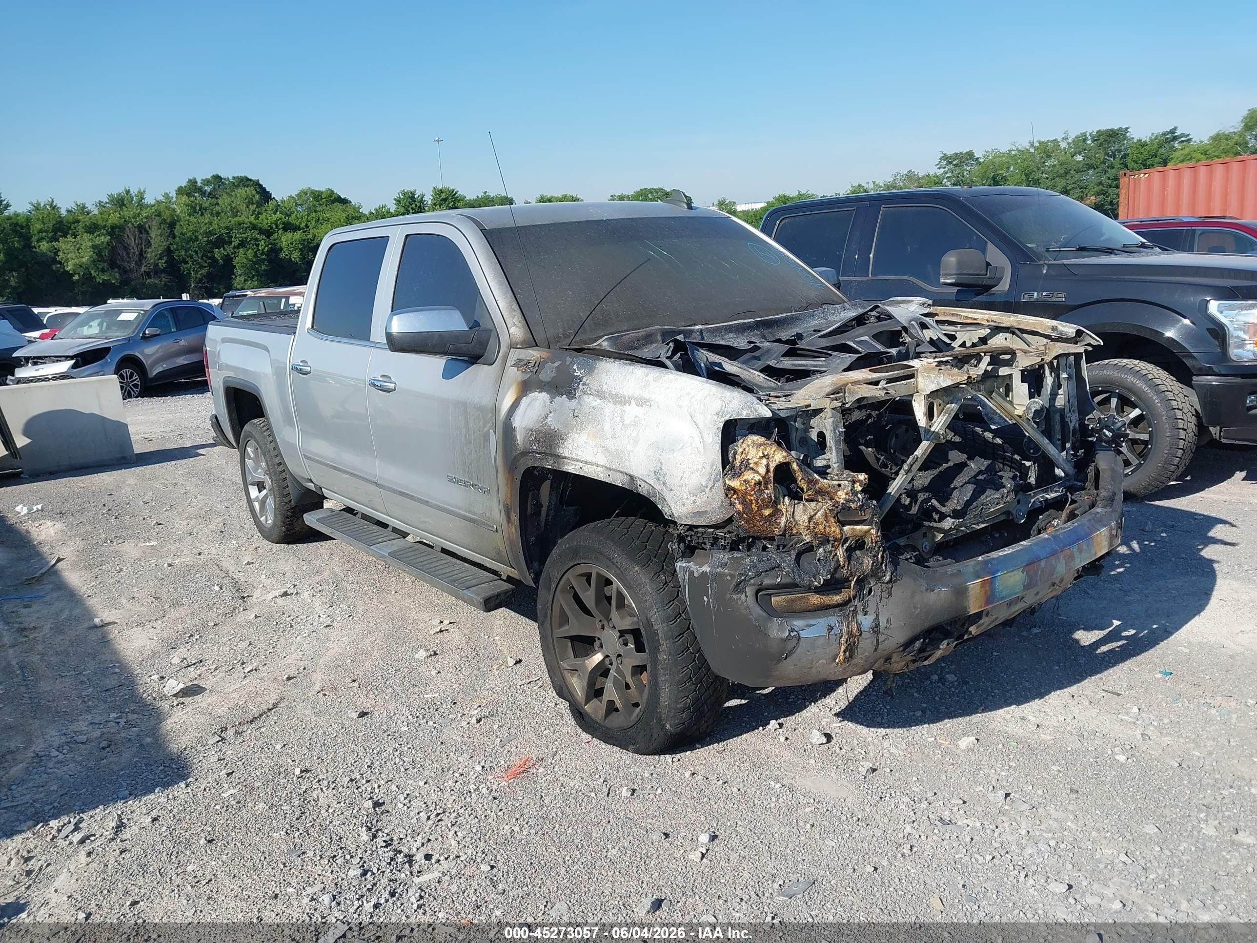 2018 GMC Sierra 1500 SLT, VIN 3GTU2NECXJG259054 — Engine fire
