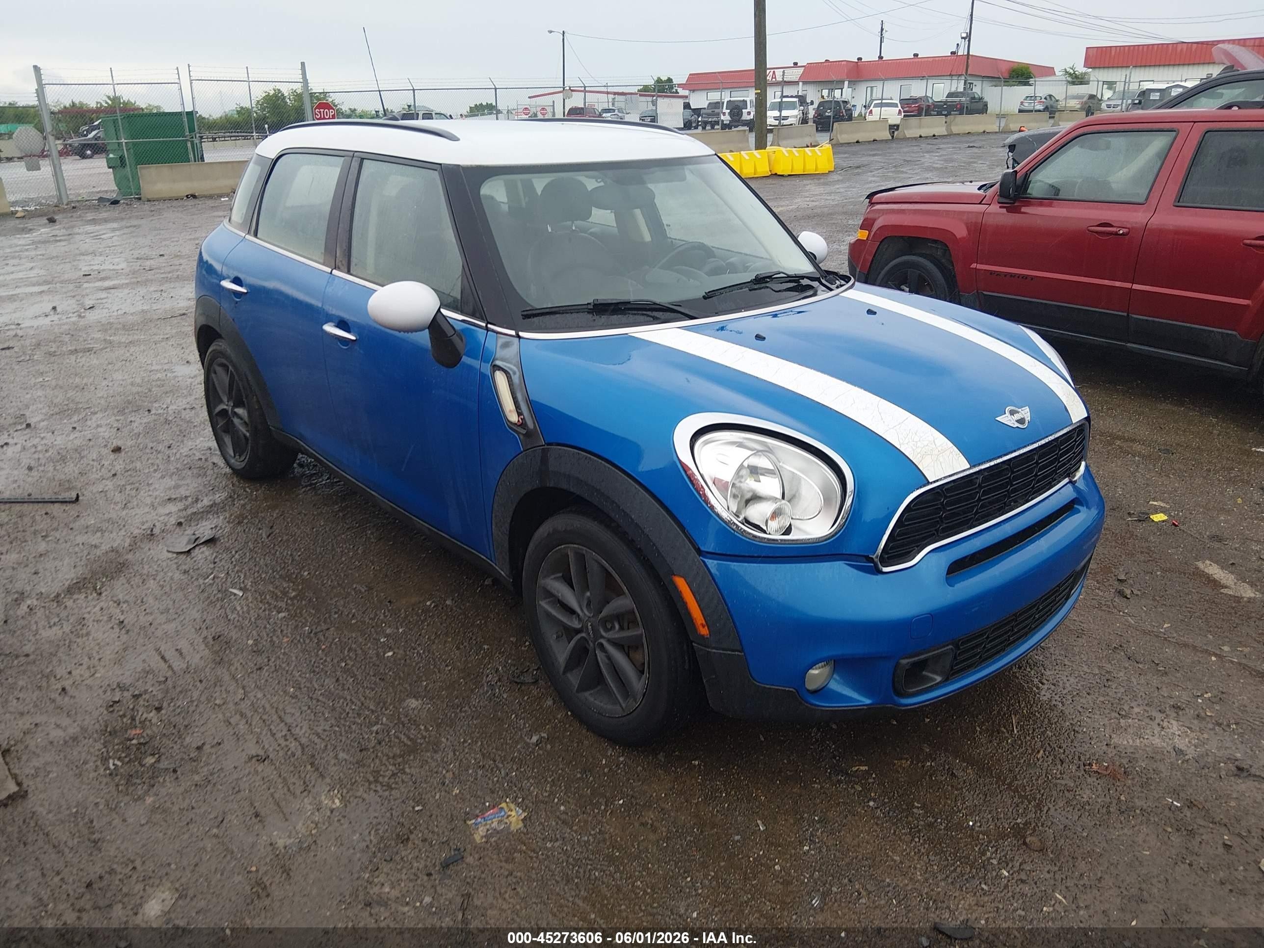 2013 MINI Countryman S, VIN WMWZC3C57DWM28350 — Normal wear