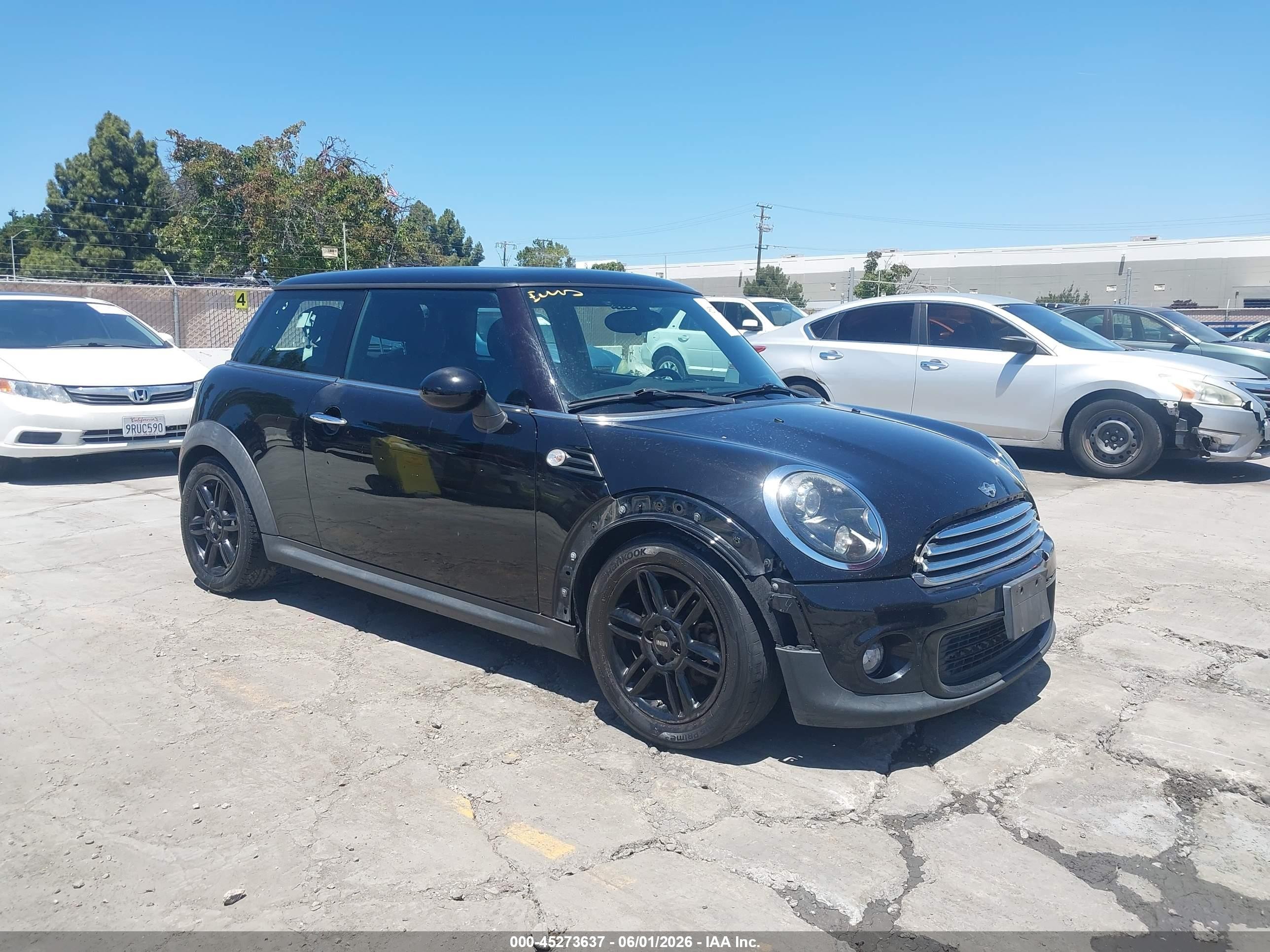 2012 MINI Hardtop, VIN WMWSU3C58CT539889 — Обычный износ