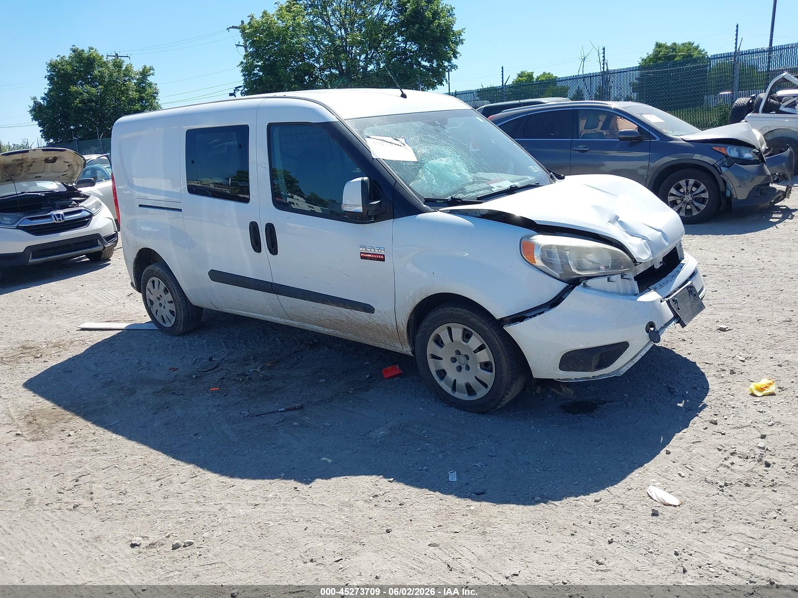 2017 Ram ProMaster City Cargo Tradesman SLT, VIN ZFBERFBB9H6E75769 — Front end