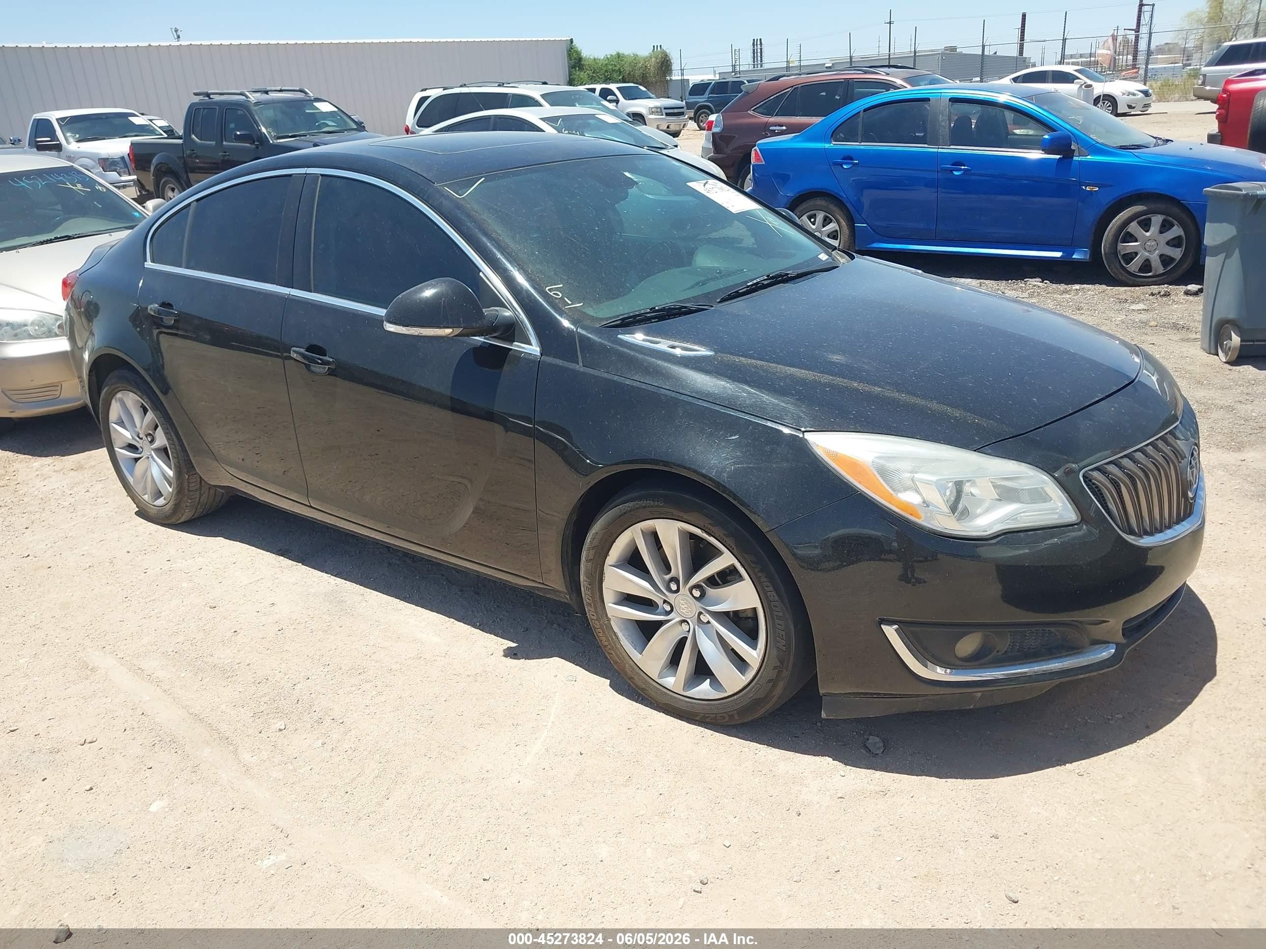 2014 Buick Regal, VIN 2G4GK5EX3E9318313 — Front end