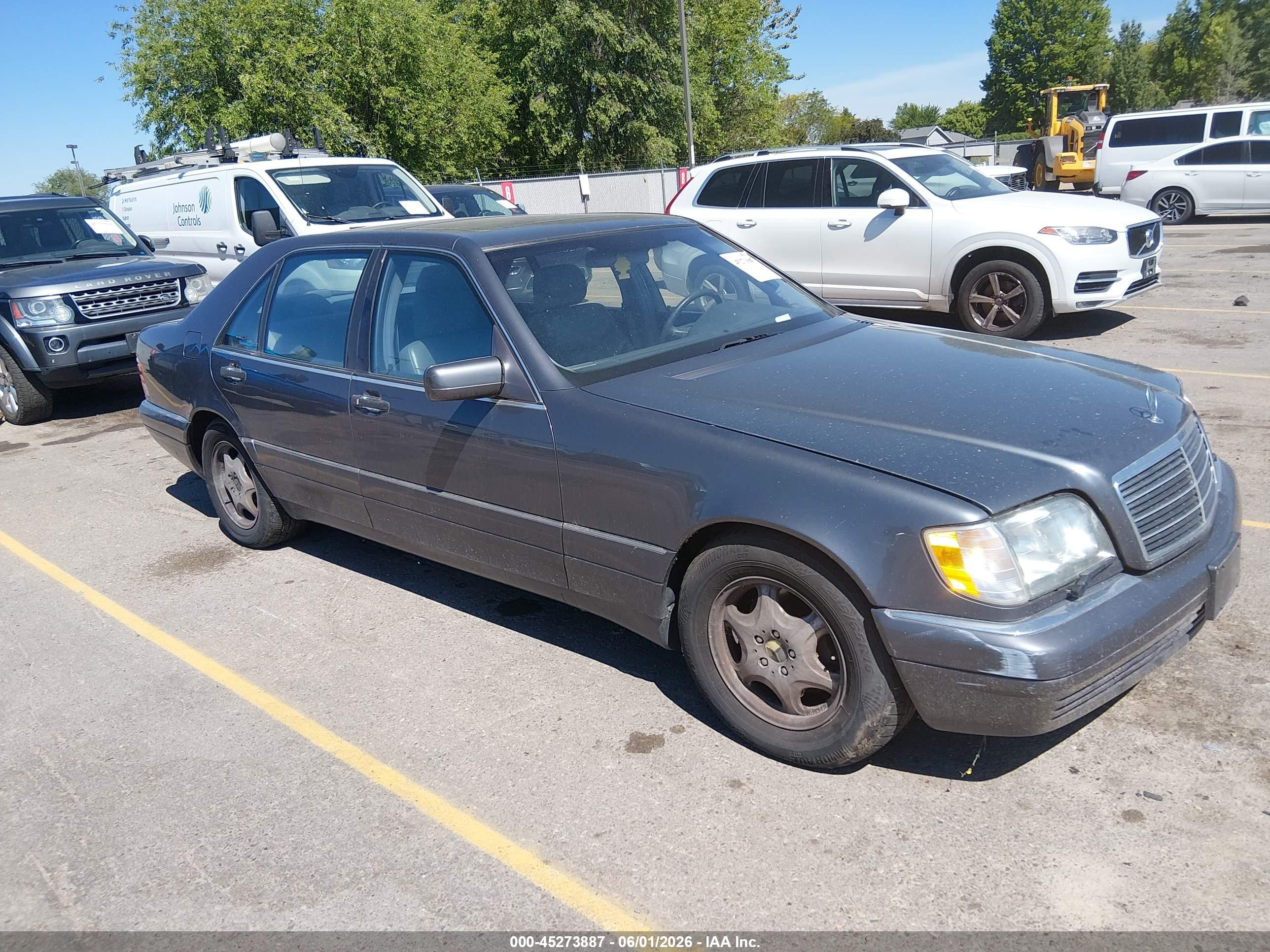 1998 Mercedes-Benz S 320/430/500, VIN WDBGA51G1WA390564 — Normal wear