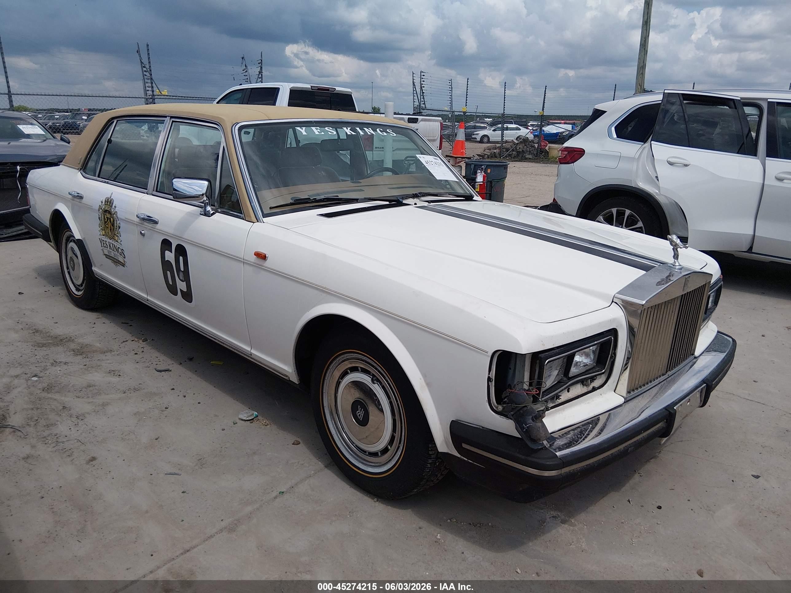 1991 Rolls-Royce Silver Spur, VIN SCAZN02D9MCX36133 — Перед