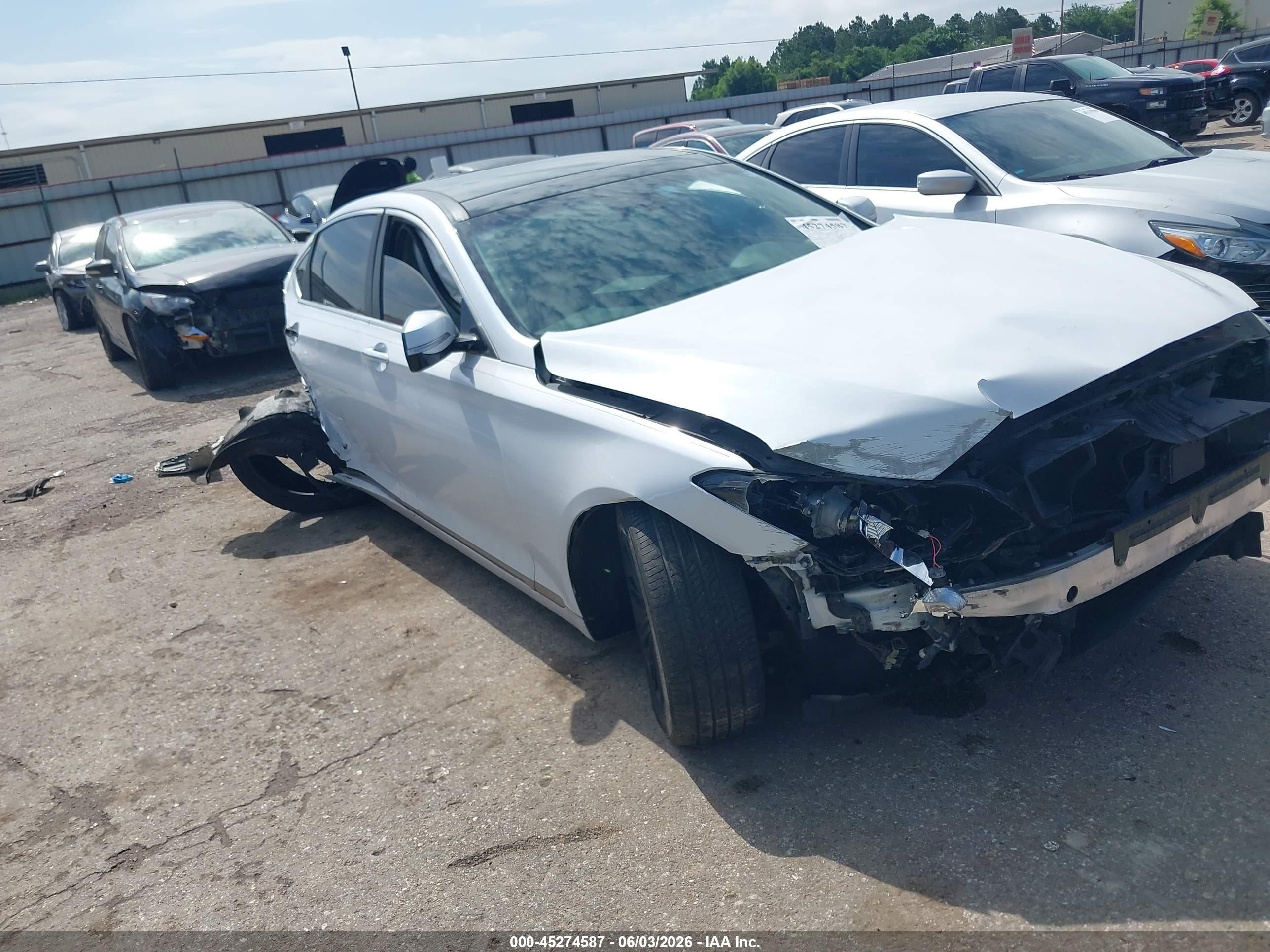 2018 Genesis G80 3.8L, VIN KMHGN4JE9JU253132 — Front end