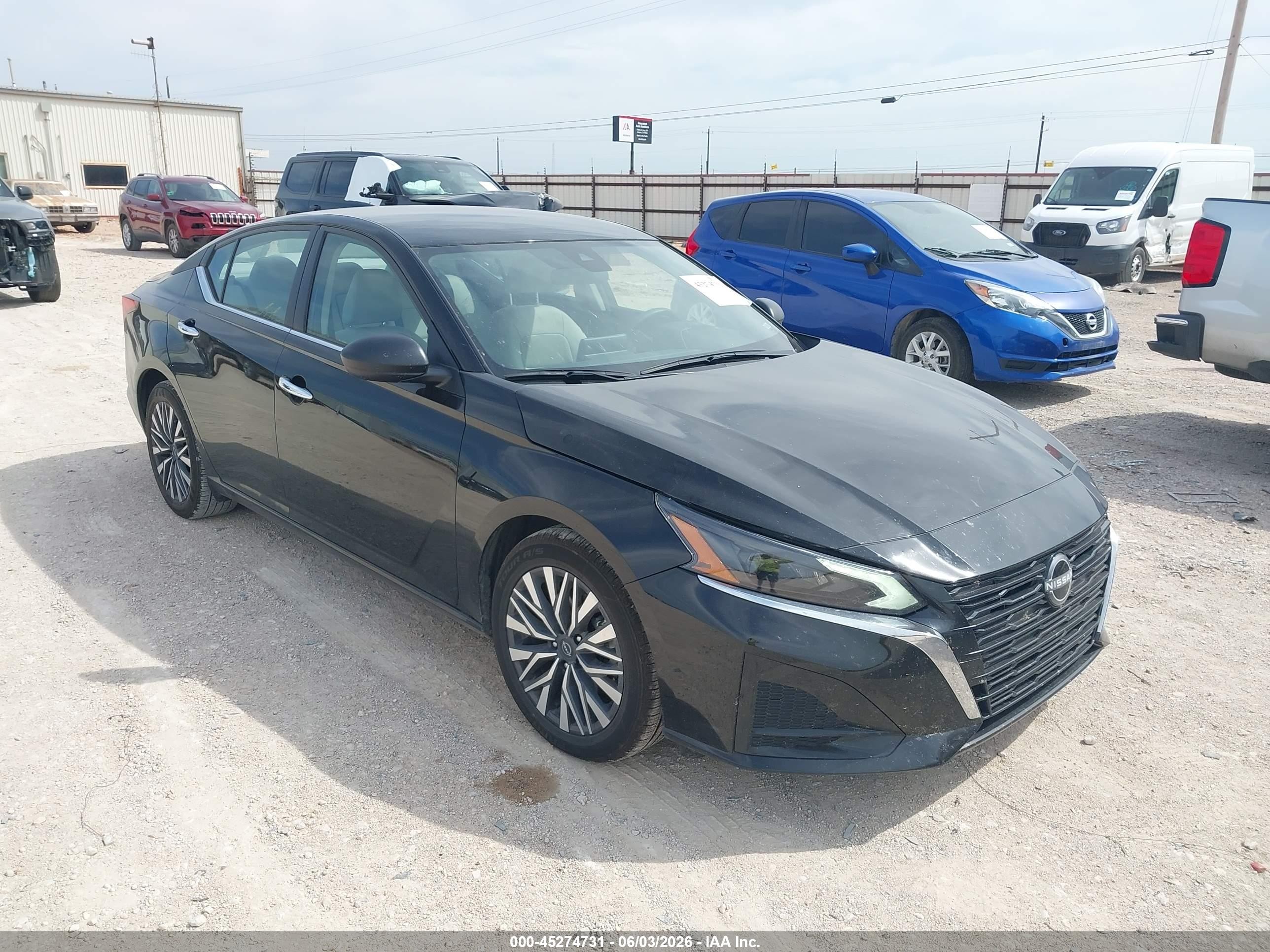 2025 Nissan Altima SV, VIN 1N4BL4DV7SN316309 — Бок