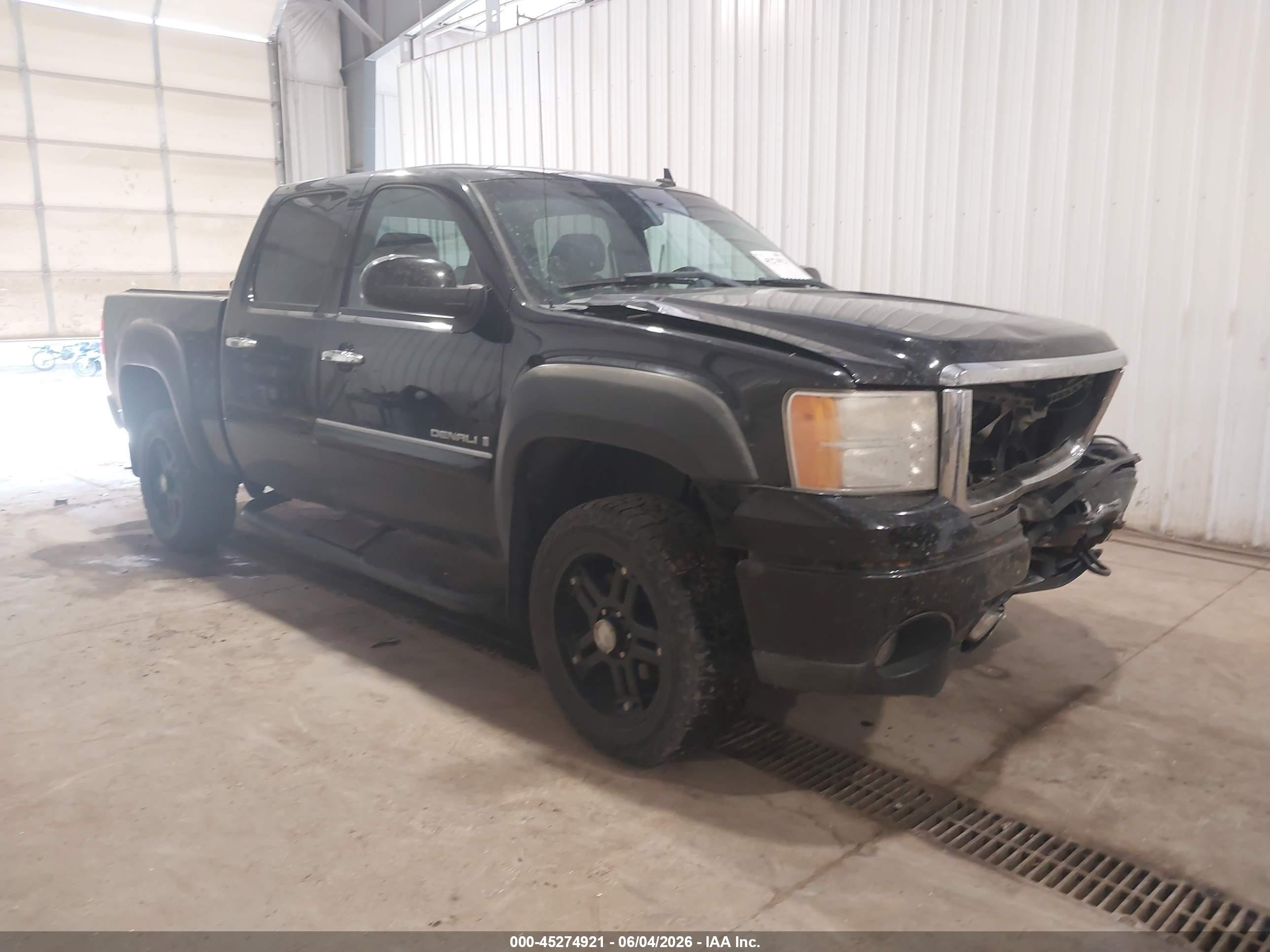 2008 GMC Sierra Denali, VIN 2GTEK638781182865 — Front end