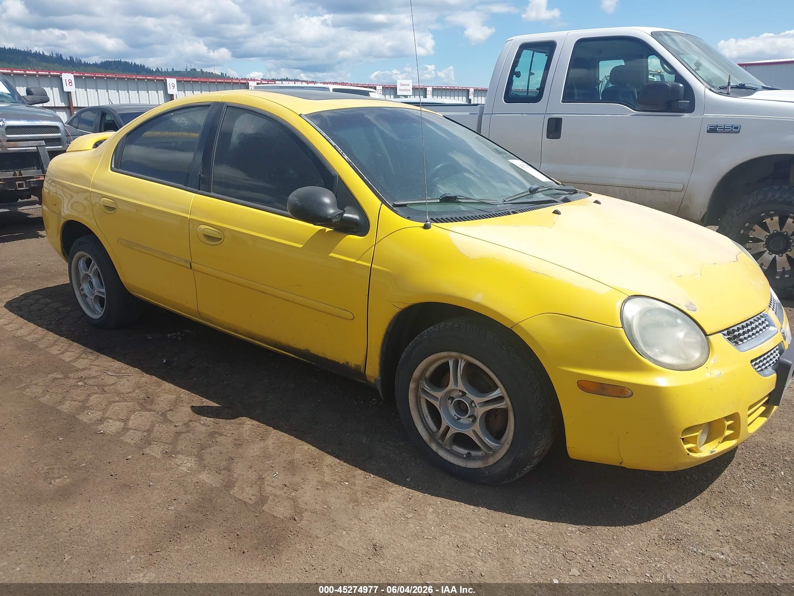 2003 Dodge Neon SXT, VIN 1B3ES56C73D124070 — Normal wear