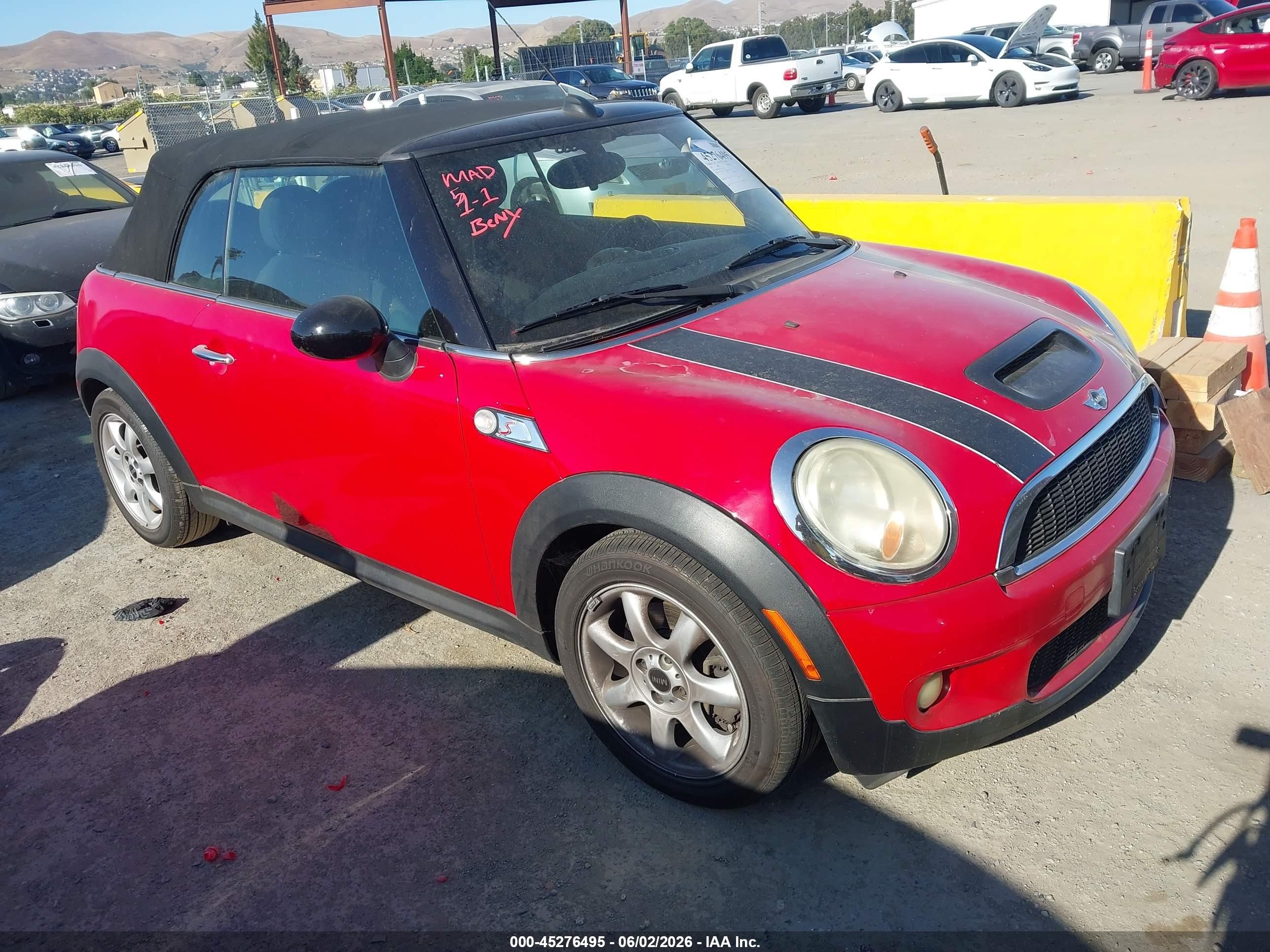2010 MINI Convertible S, VIN WMWMS3C51ATY51158 — Обычный износ