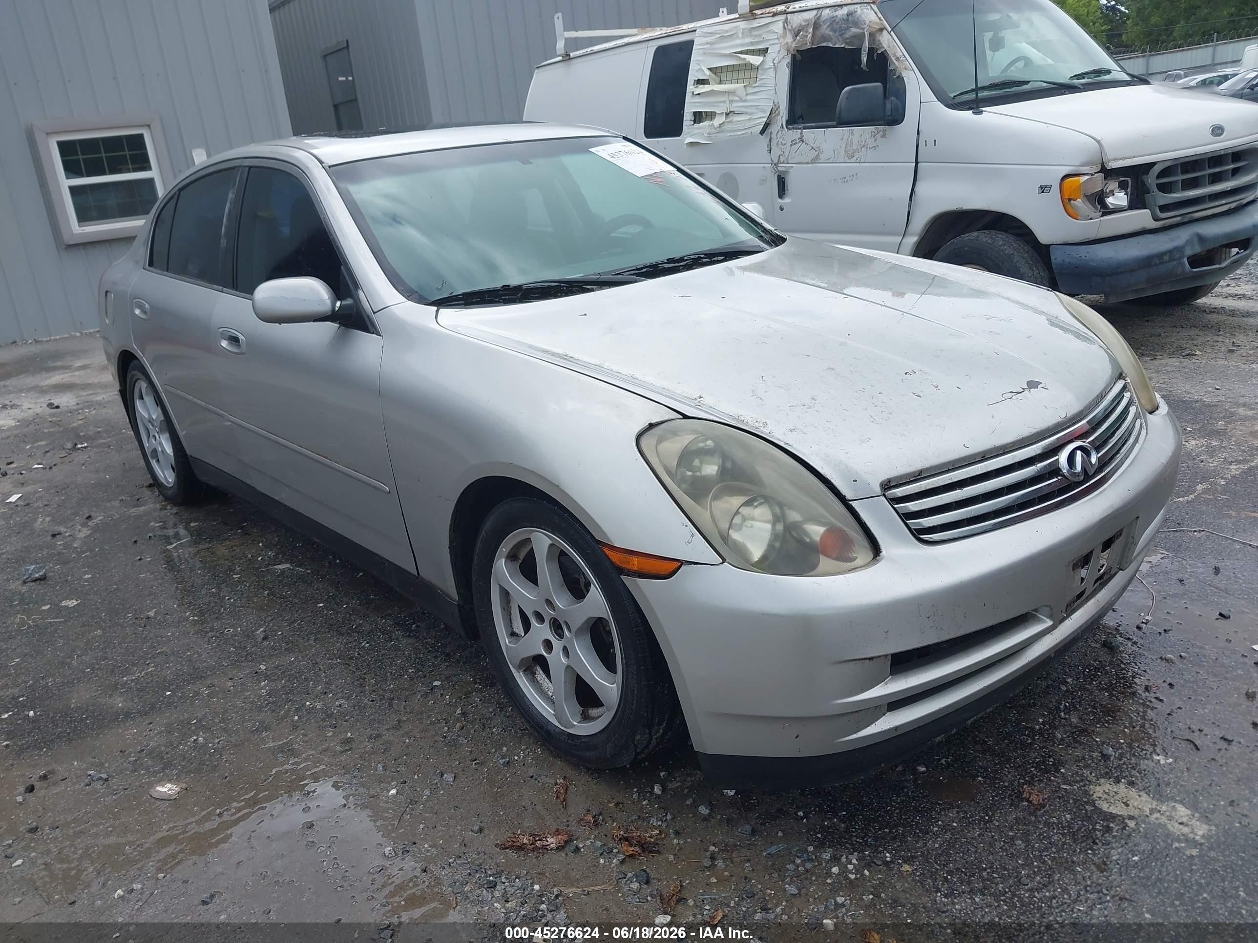 2004 Infiniti G35 w/Leather, VIN JNKCV51E84M612336 — Front end