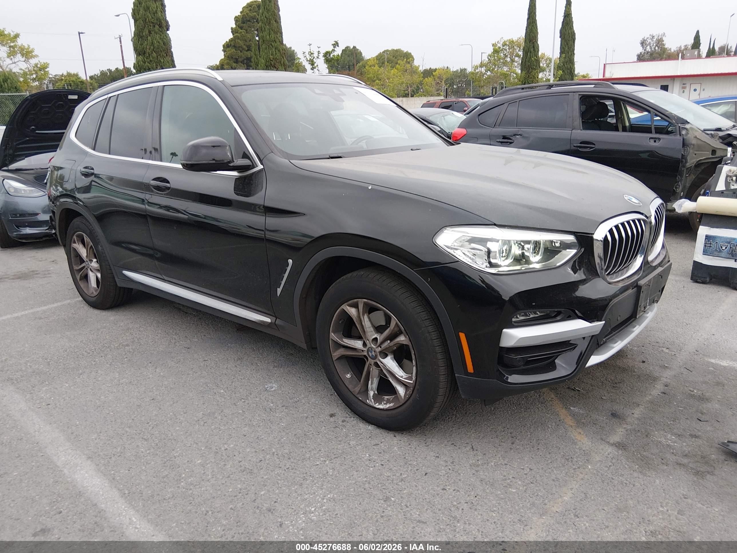 2021 BMW X3 sDrive30i, VIN 5UXTY3C09M9E29997 — Rear end