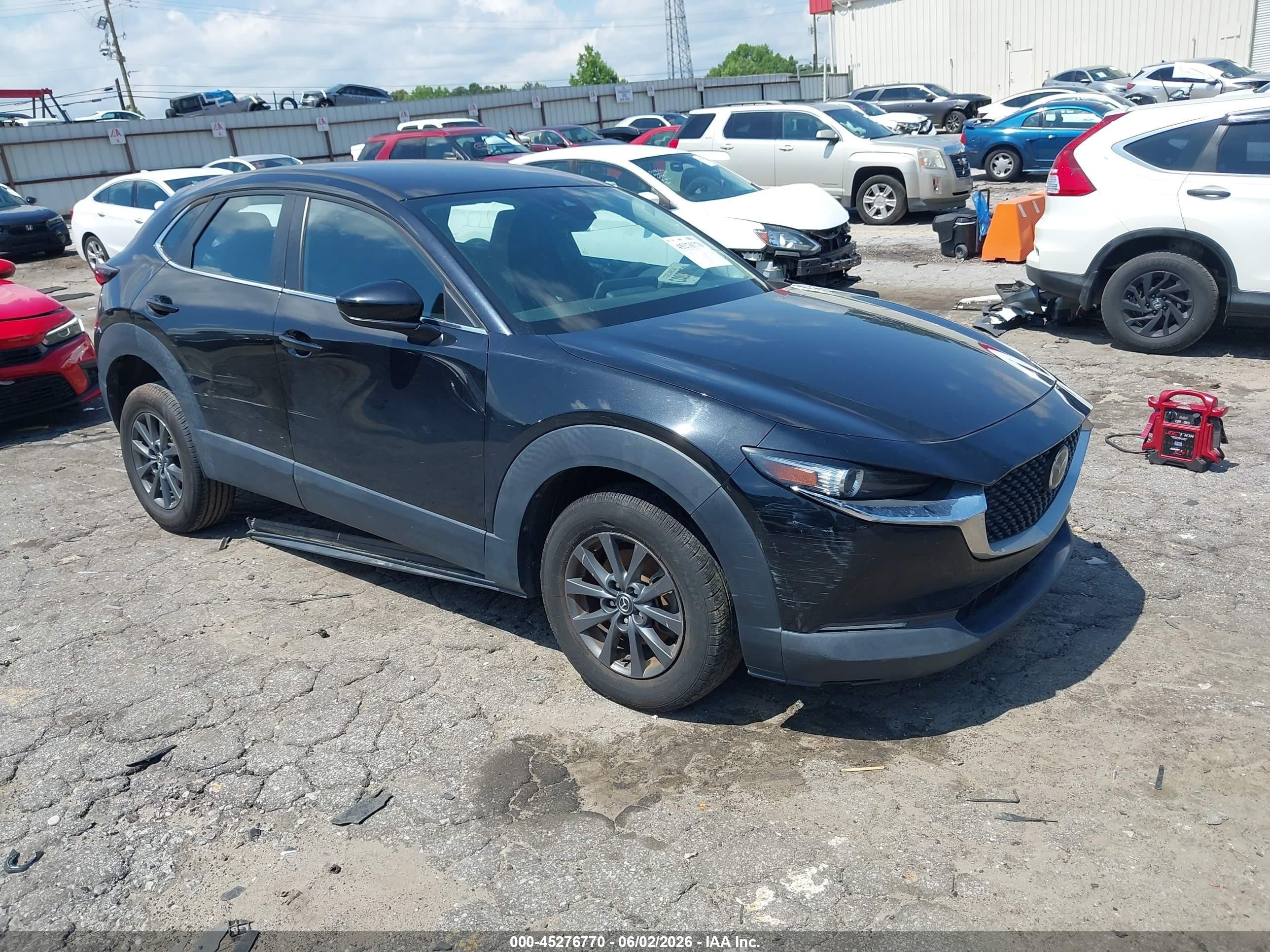 2021 Mazda CX-30 S, VIN 3MVDMAAL8MM304456 — Front end
