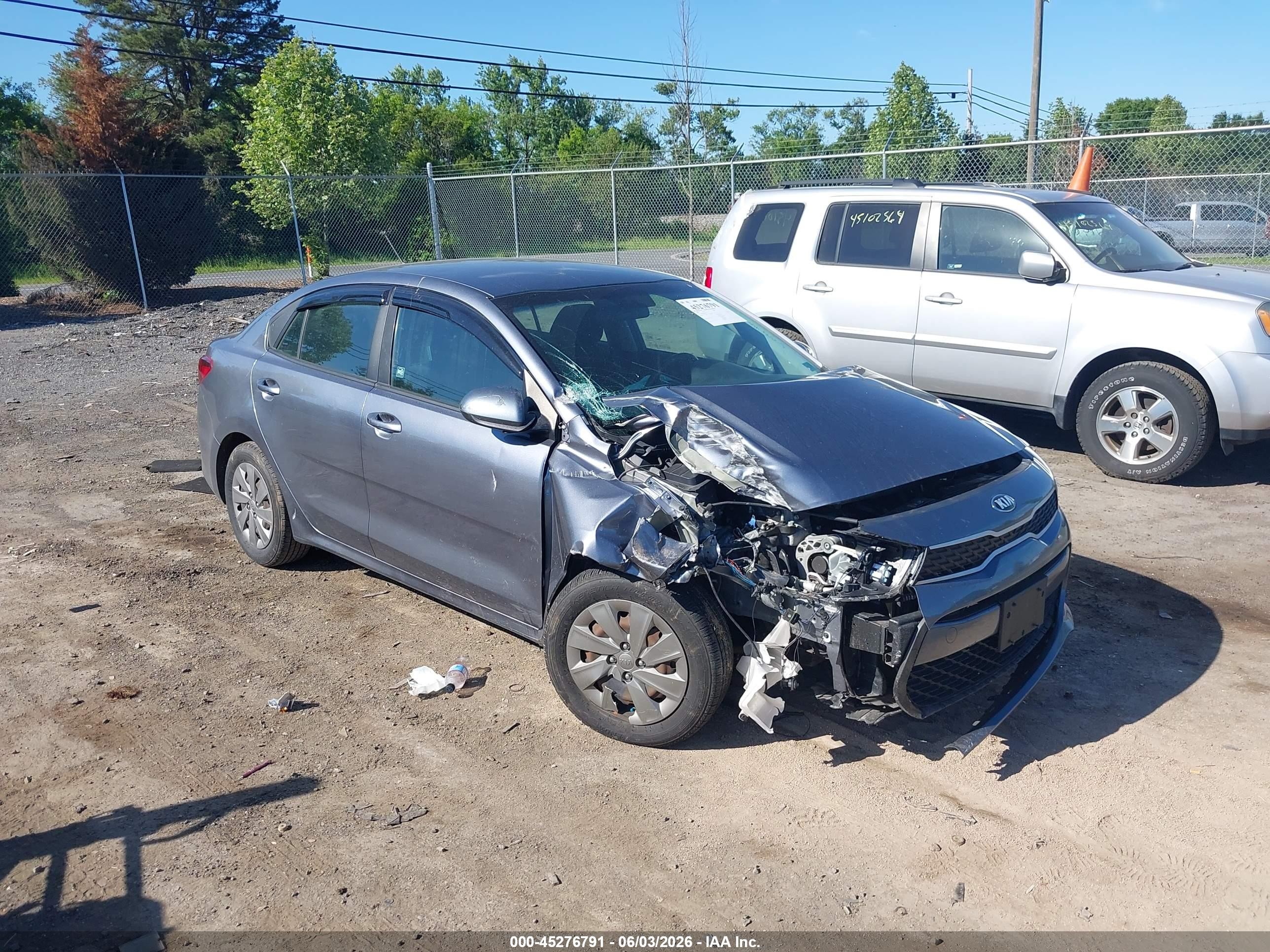 2020 Kia Rio LX, VIN 3KPA24AD6LE273317 — Front end