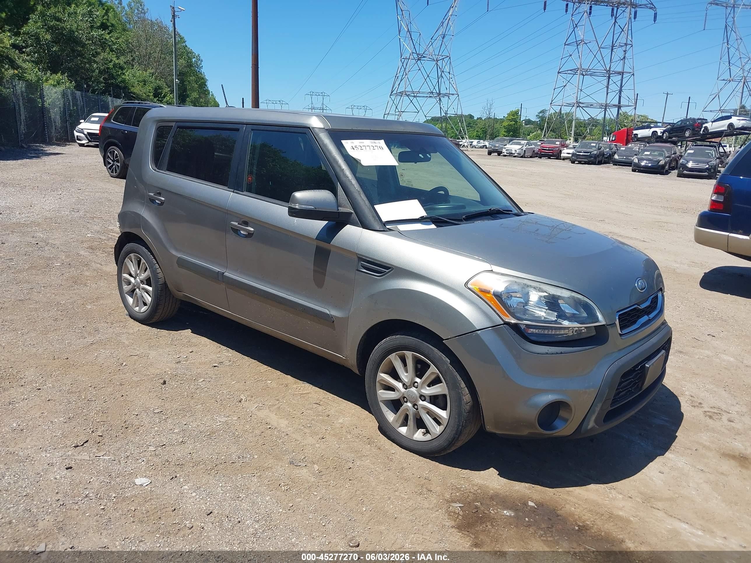 2012 Kia Soul +, VIN KNDJT2A67C7464148 — Rear end
