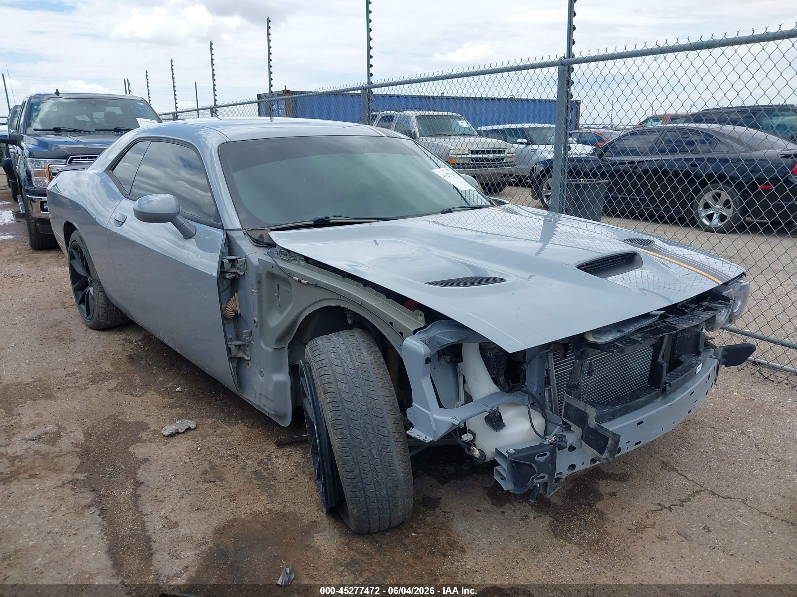 2022 Dodge Challenger GT, VIN 2C3CDZJG3NH215090 — Front end