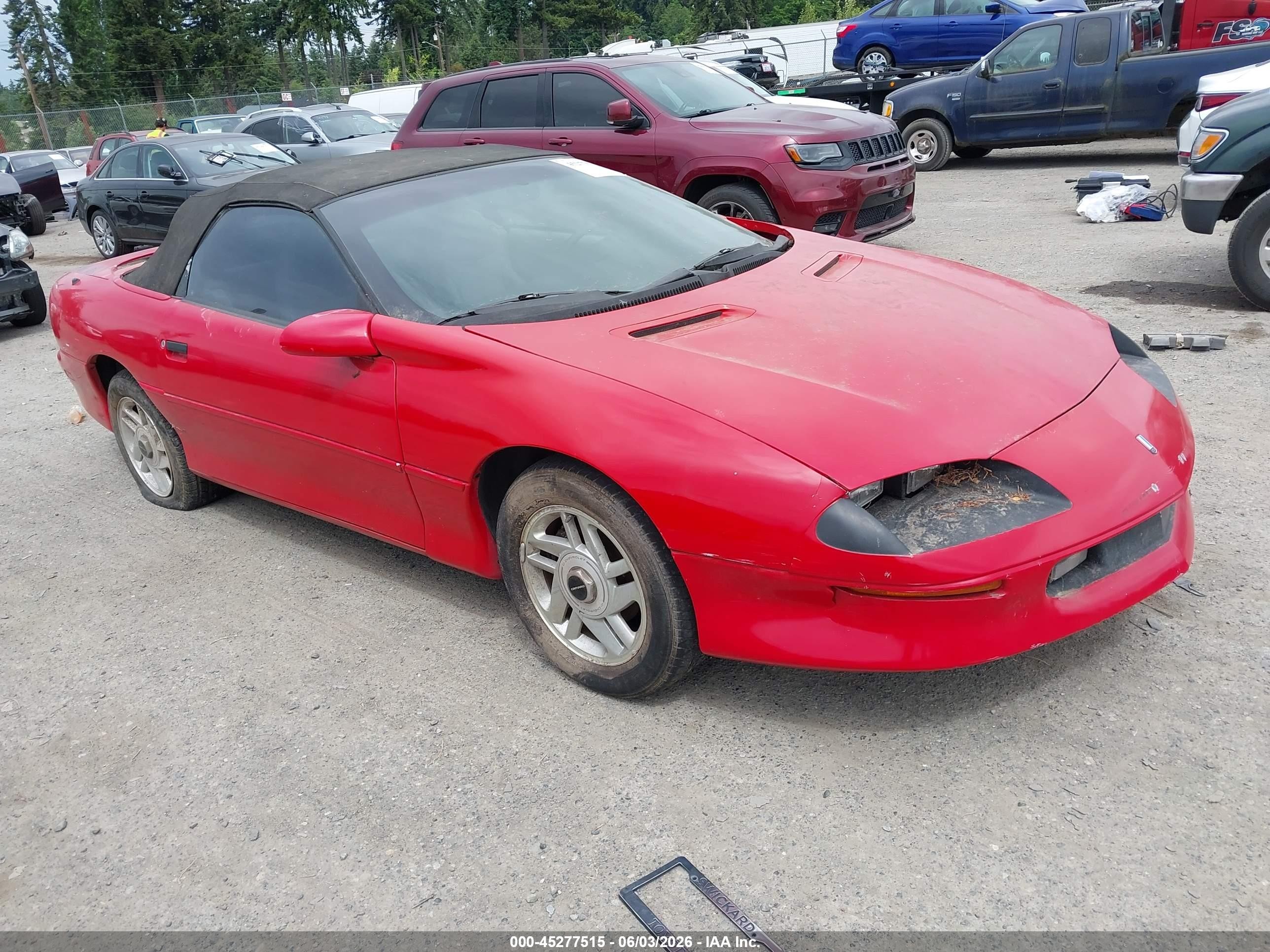 1995 Chevrolet Camaro, VIN 2G1FP32SXS2122932 — Normal wear