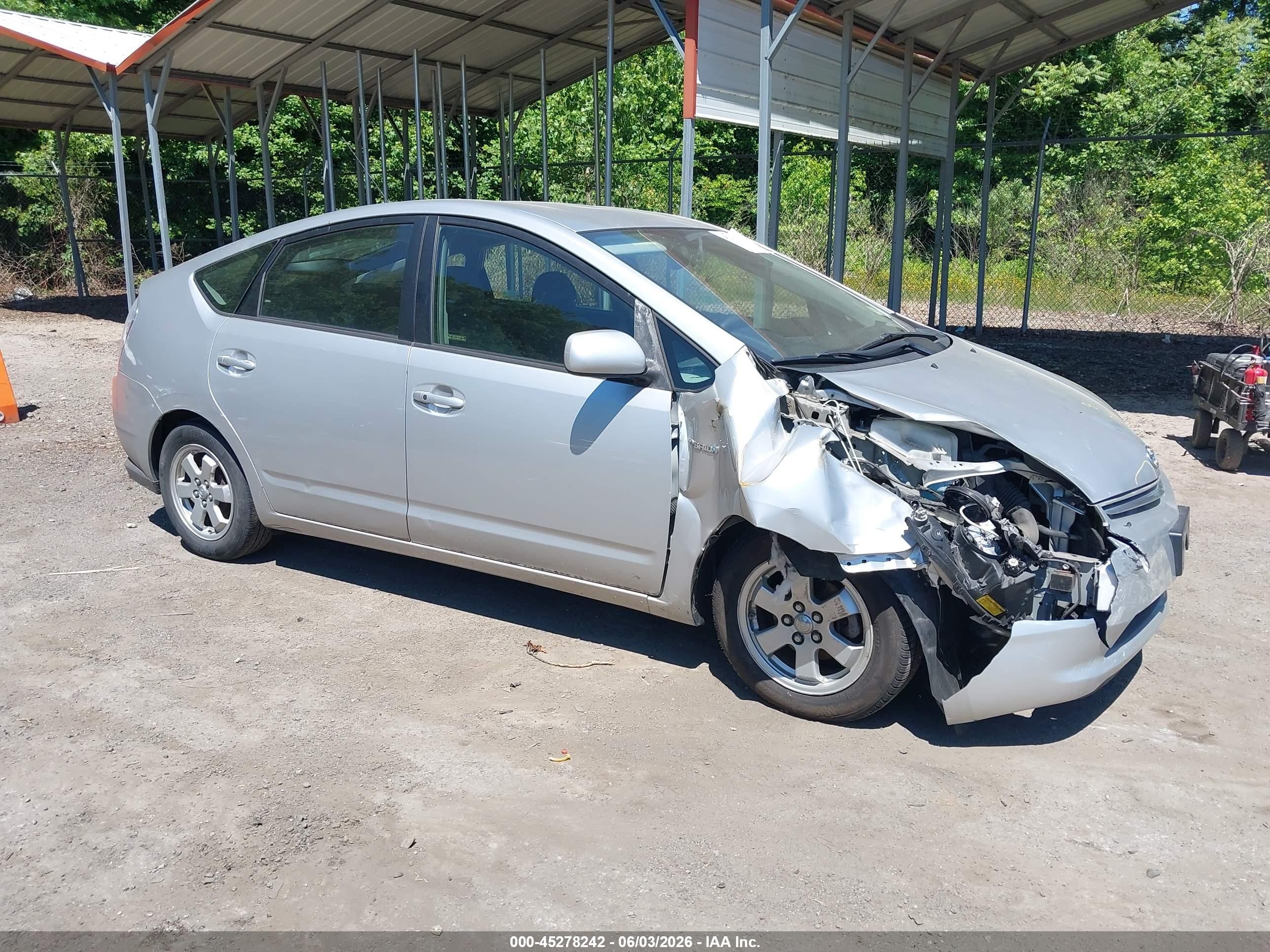2006 Toyota Prius, VIN JTDKB20U667079935 — Front end