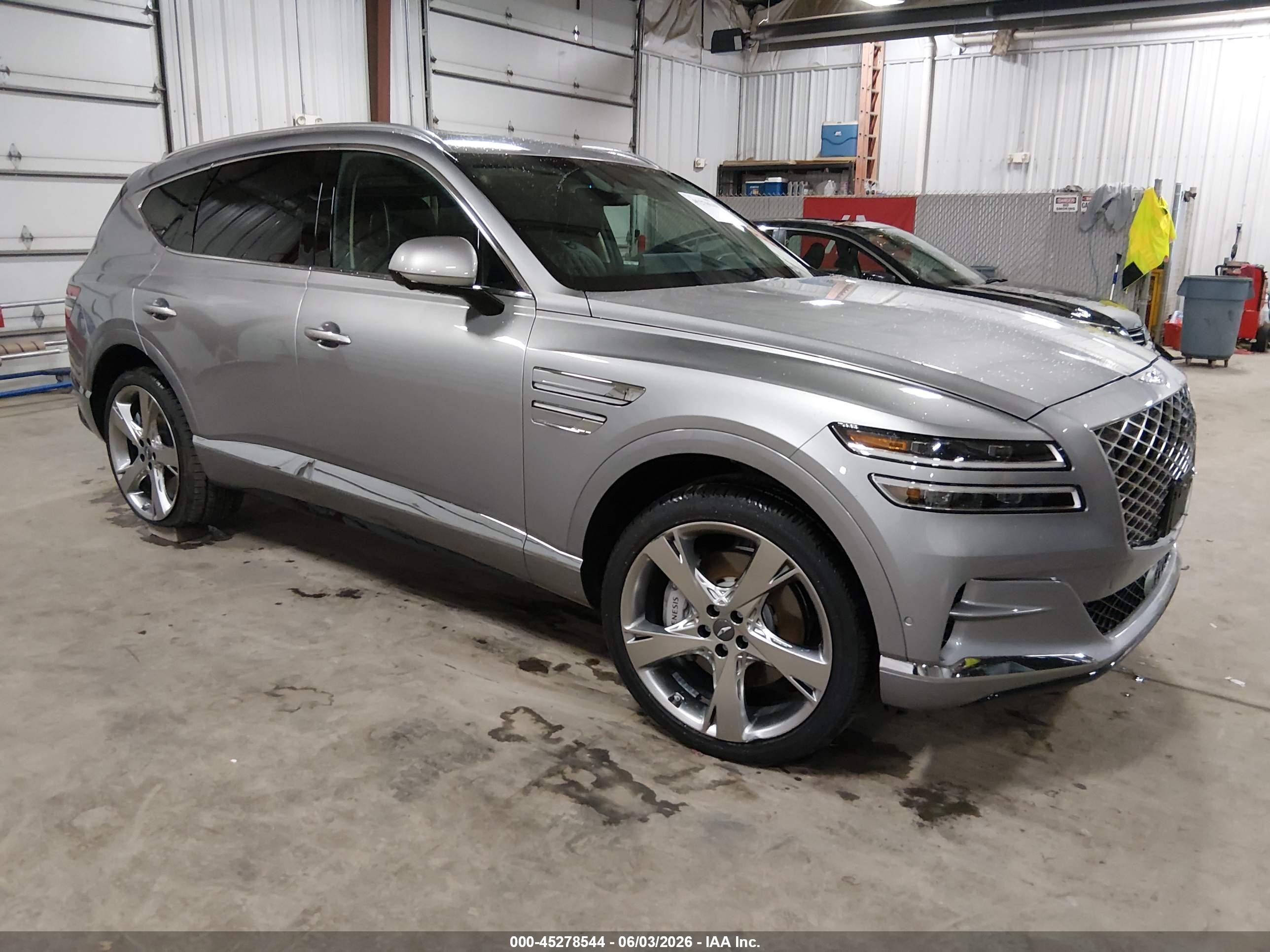 2024 Genesis GV80, VIN KMUHCESC5RU181209 — Front end