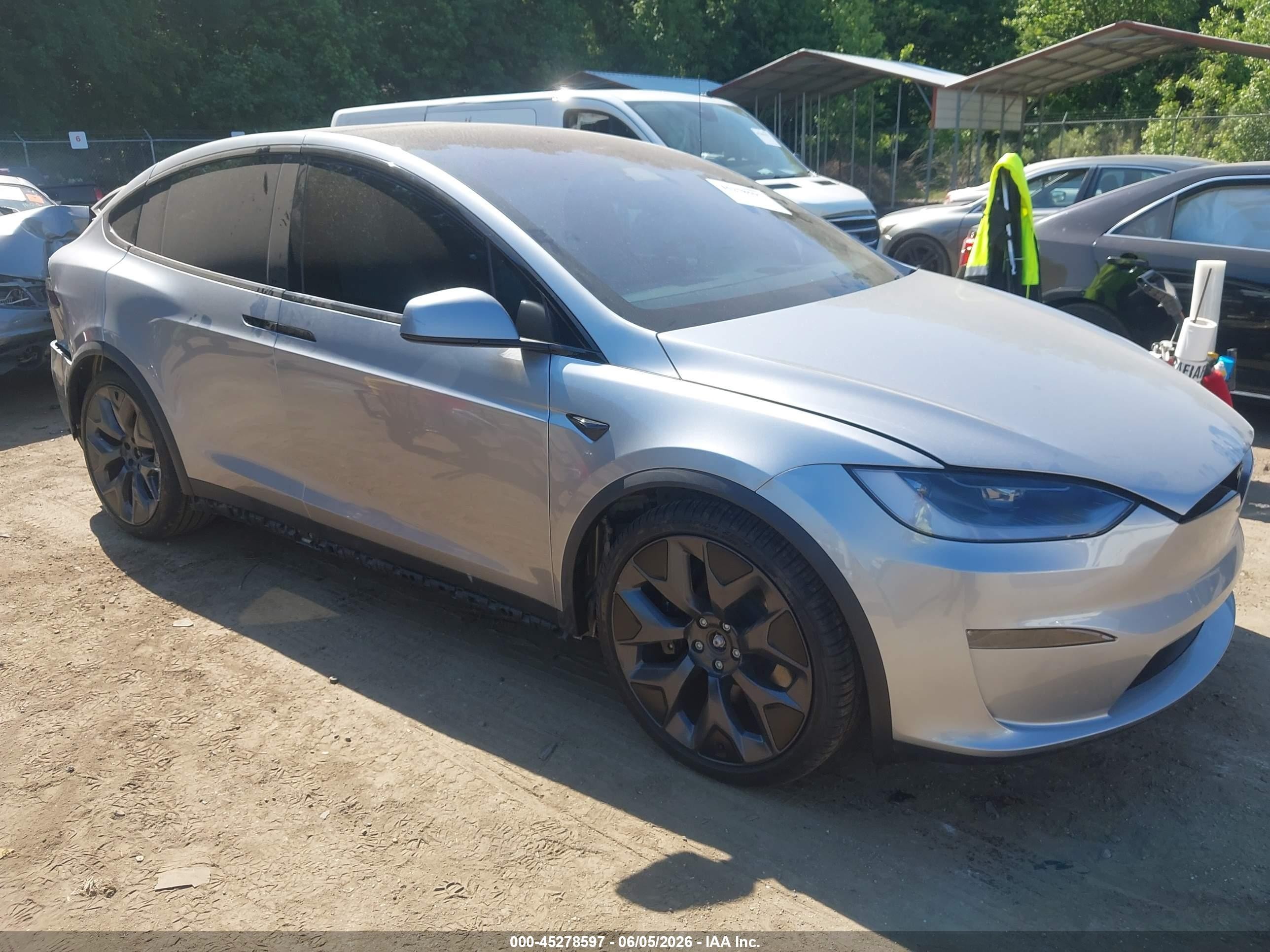 2026 Tesla Model X, VIN 7SAXCBE58TF481775 — Side