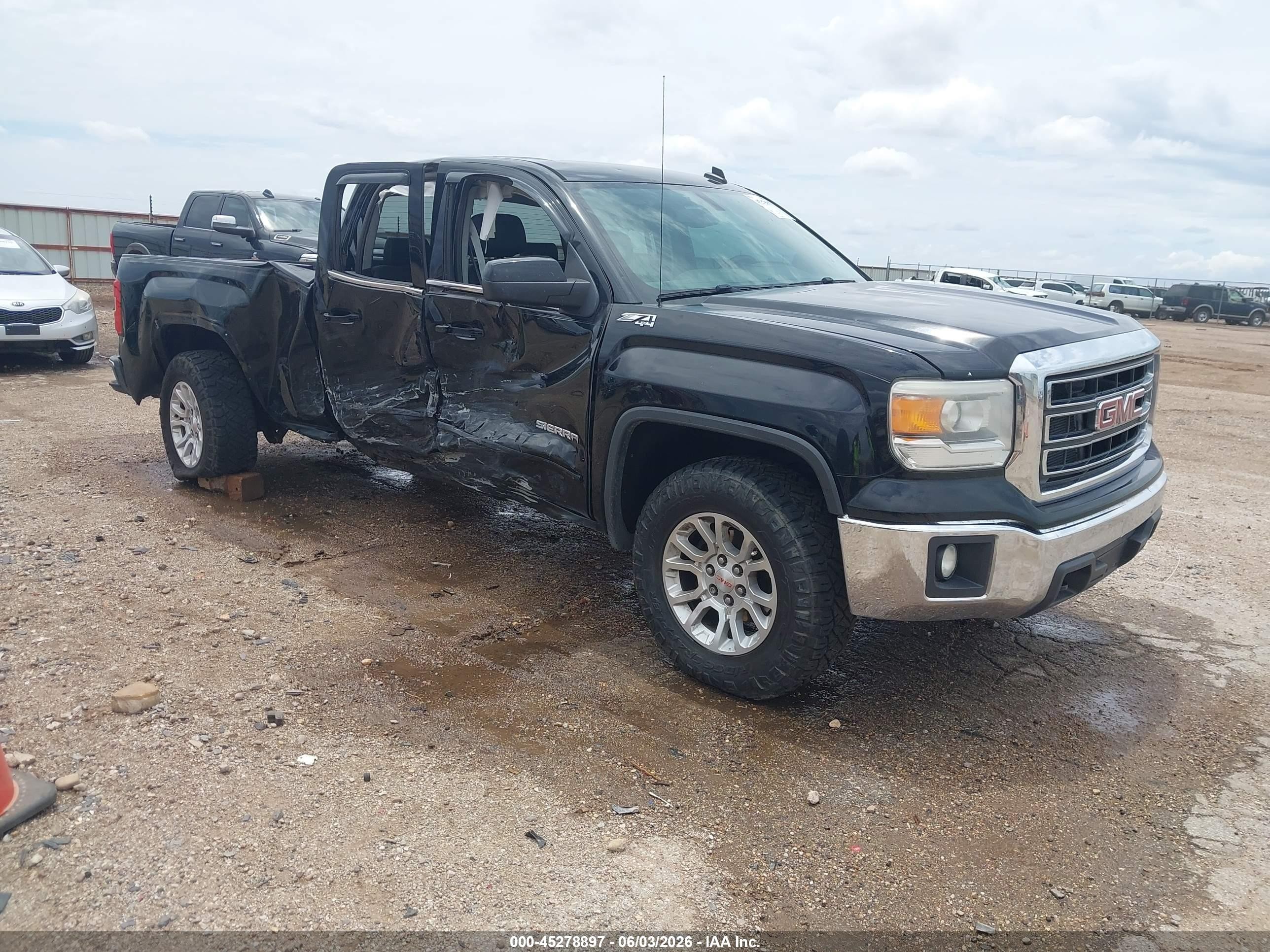2014 GMC Sierra 1500 SLE, VIN 1GTV2UEC5EZ218058 — Side