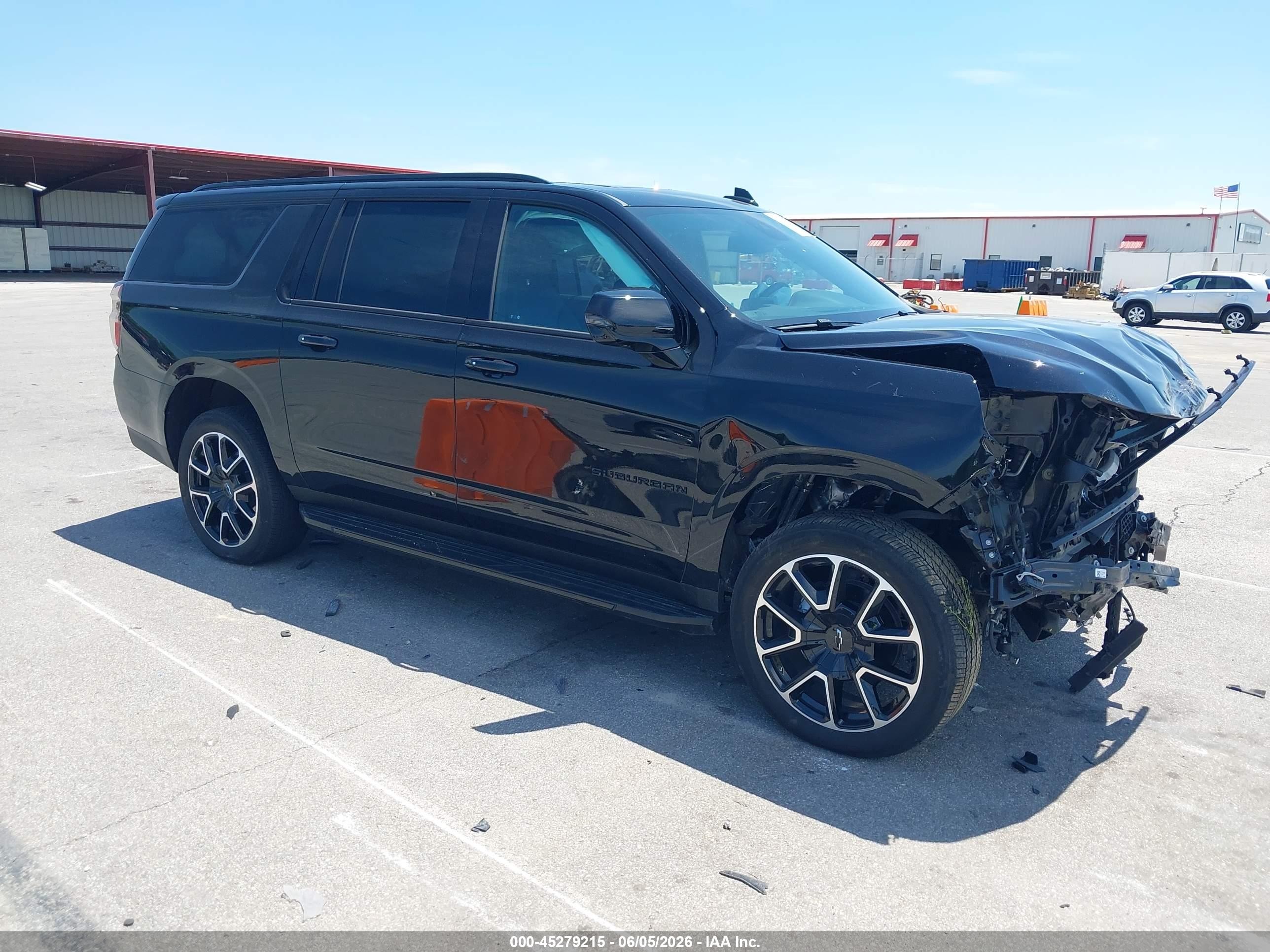 2024 Chevrolet Suburban RST, VIN 1GNSKEKD8RR105031 — Front end