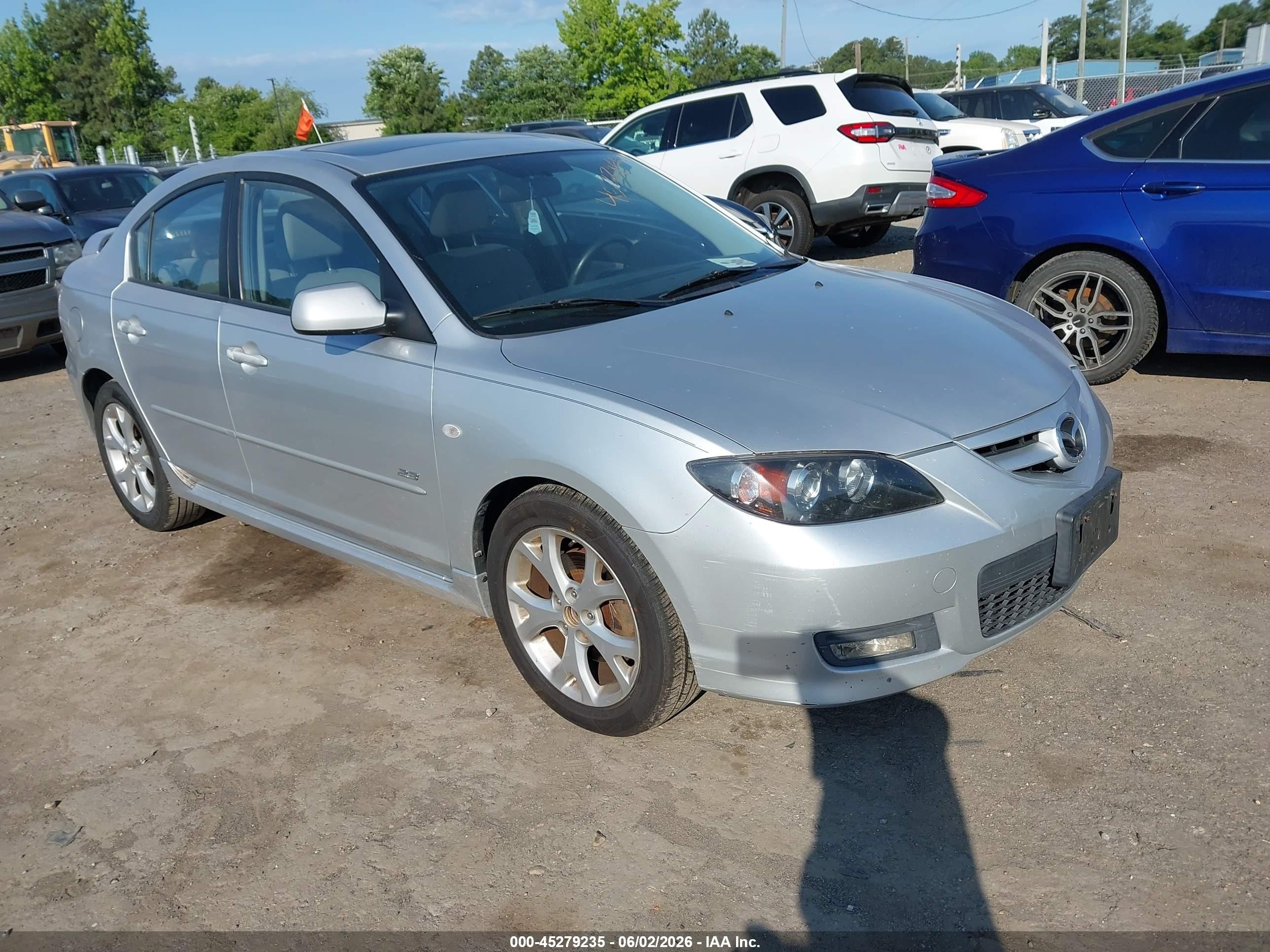 2007 Mazda 3 S Grand Touring, VIN JM1BK323471649462 — Normal wear