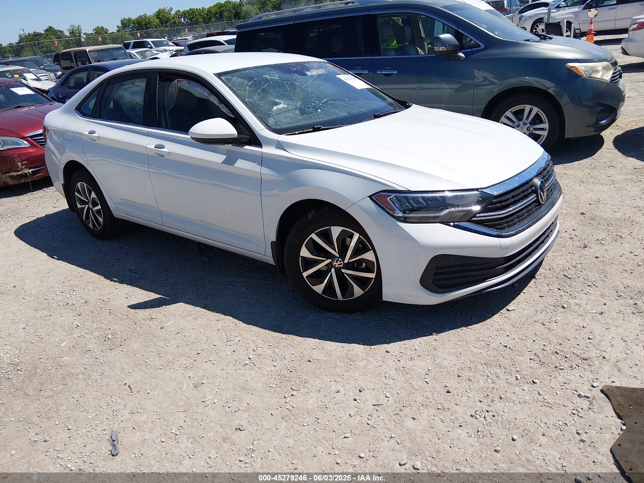2024 Volkswagen Jetta S, VIN 3VW5M7BU6RM039010 — Front end