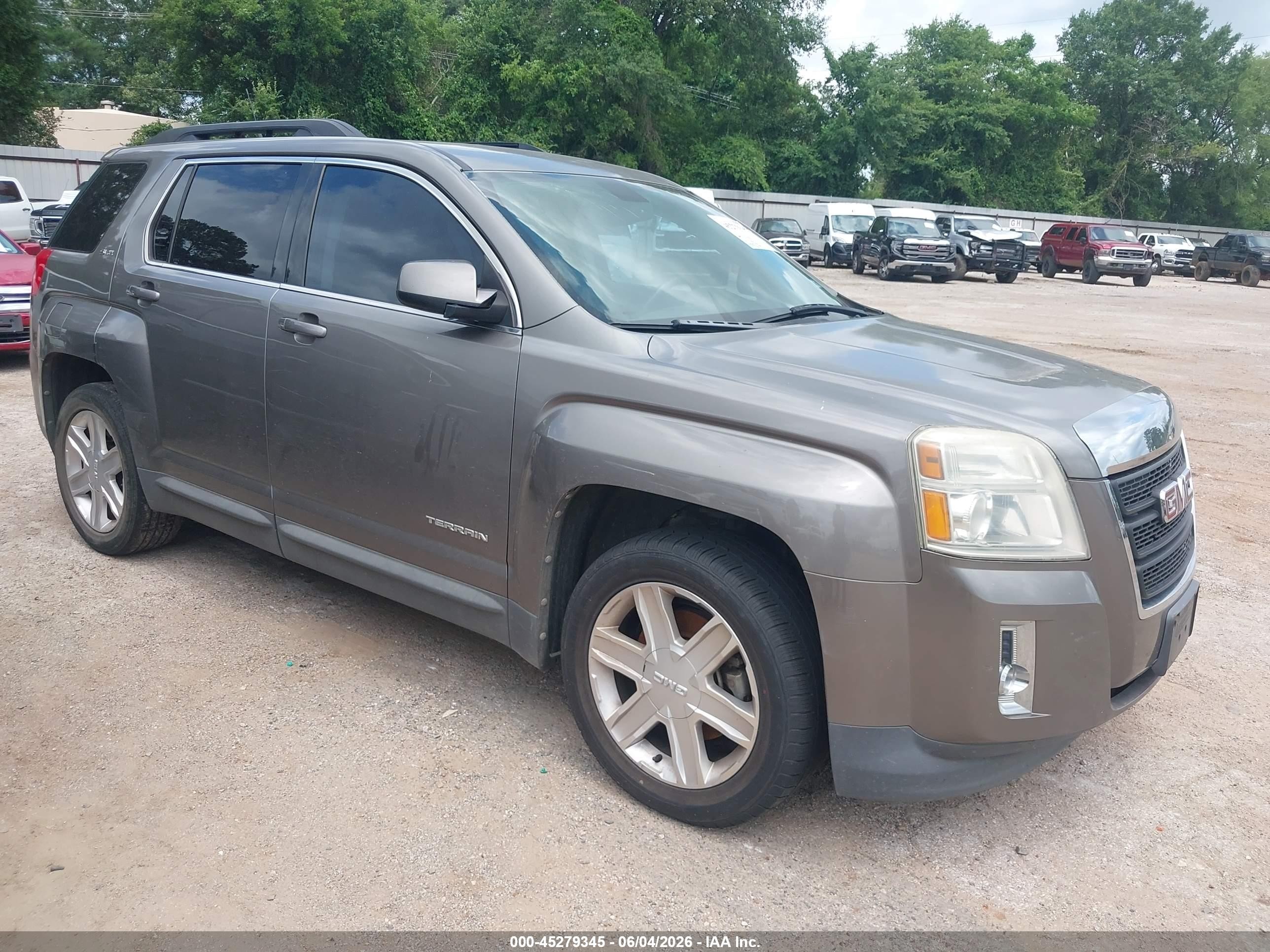 2011 GMC Terrain SLE-2, VIN 2CTALSEC1B6477819 — Side