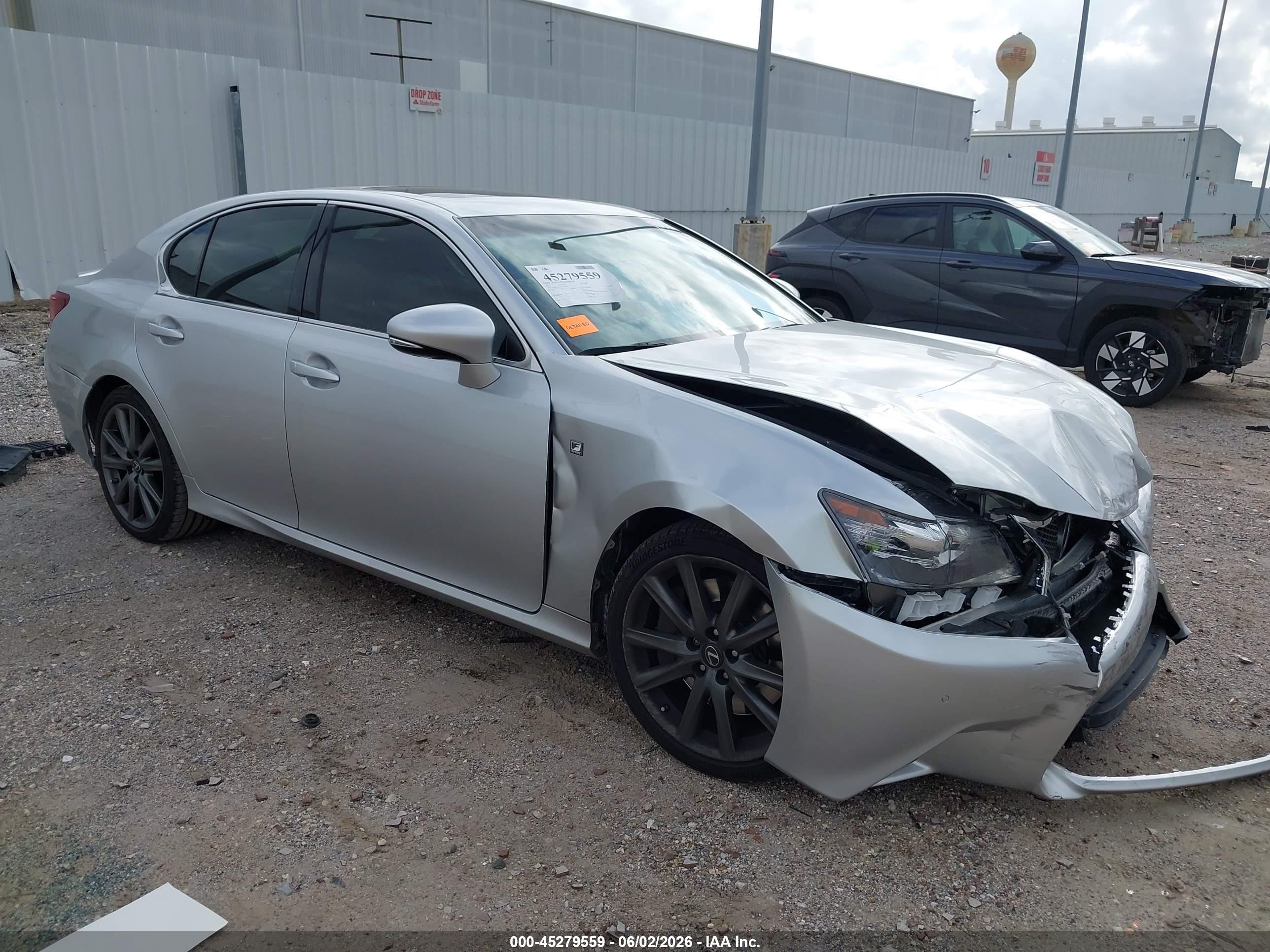 2015 Lexus GS 350, VIN JTHBE1BL9FA005707 — Перед