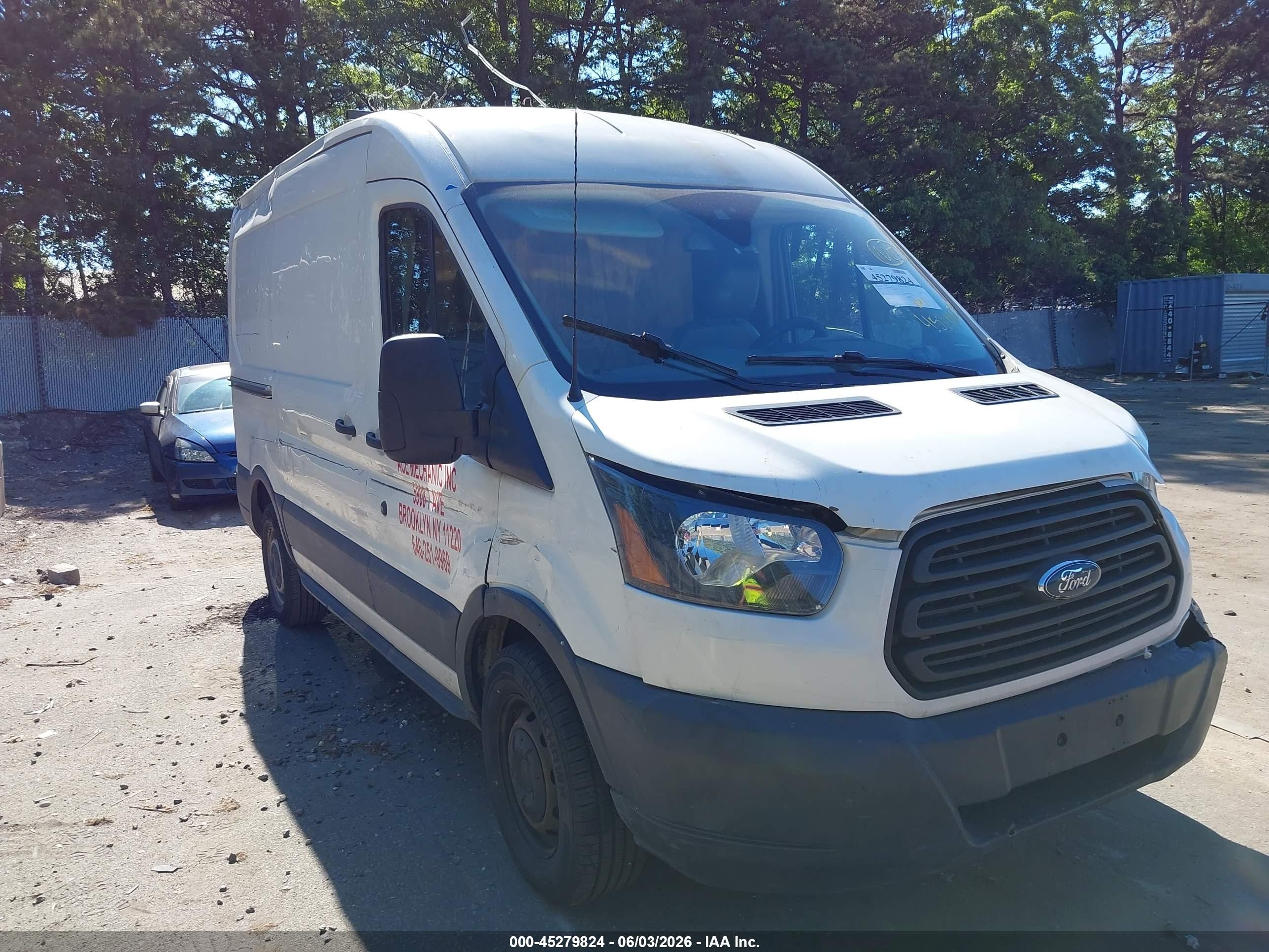 2017 Ford Transit Cargo, VIN 1FTYE1CM2HKA60273 — All over