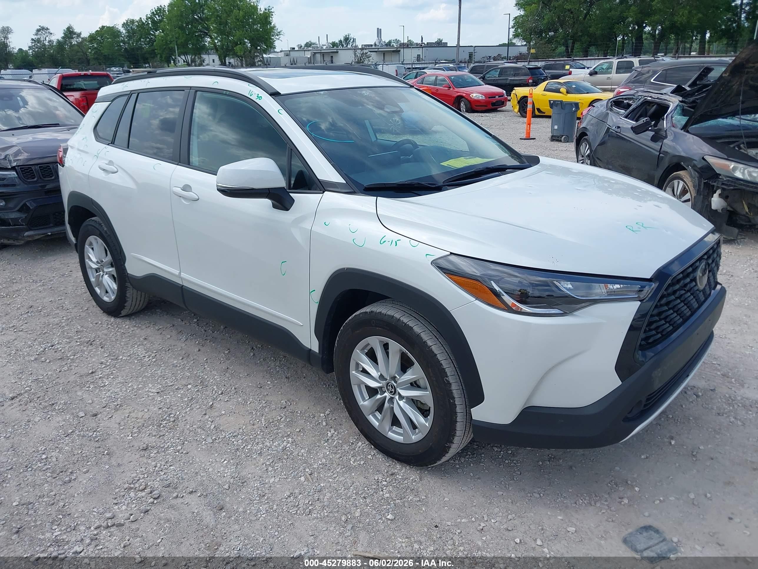 2024 Toyota Corolla Cross LE, VIN 7MUBAABG0RV119964 — Hail