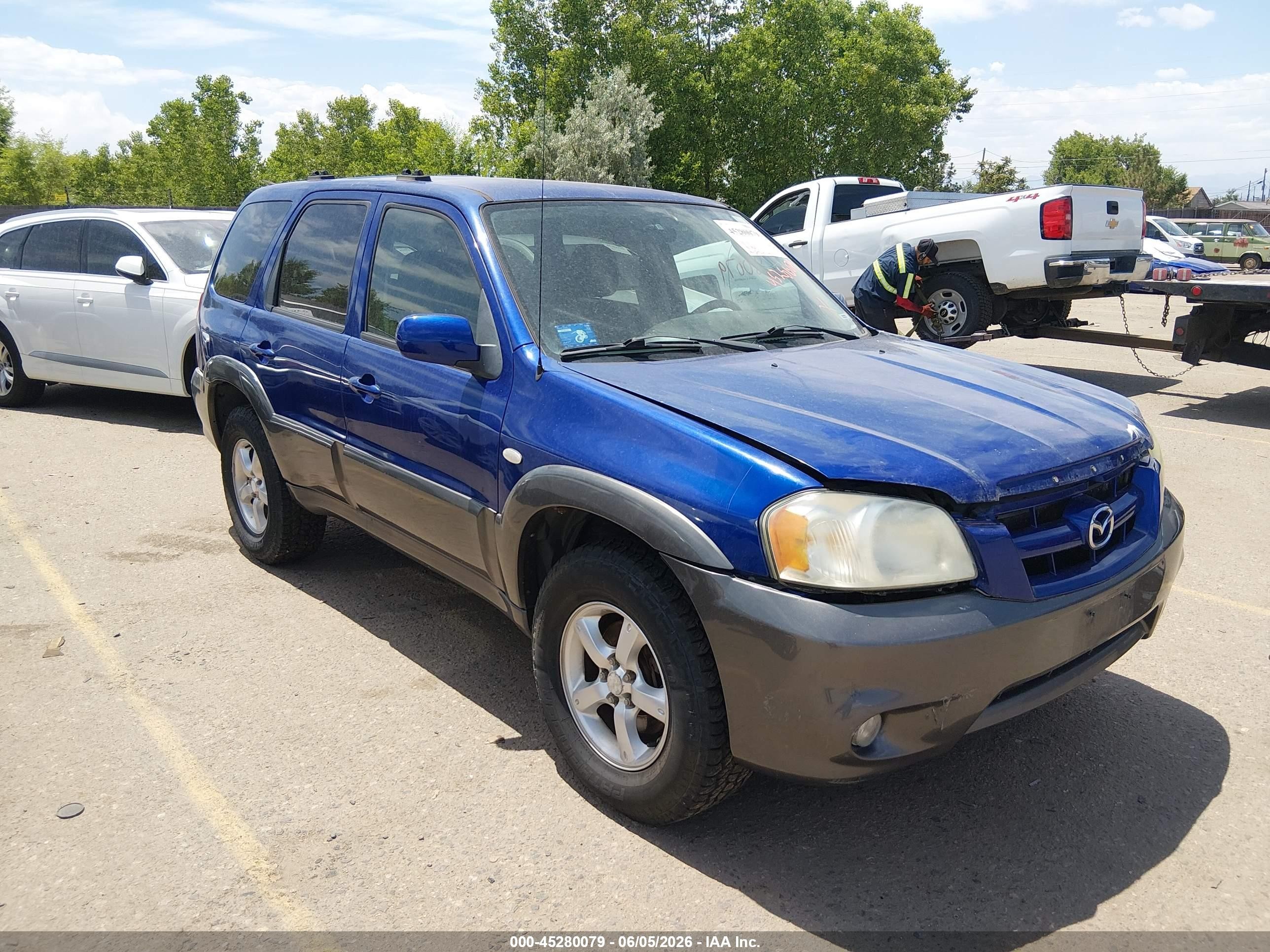 2005 Mazda Tribute S, VIN 4F2CZ94145KM28417 — Normal wear
