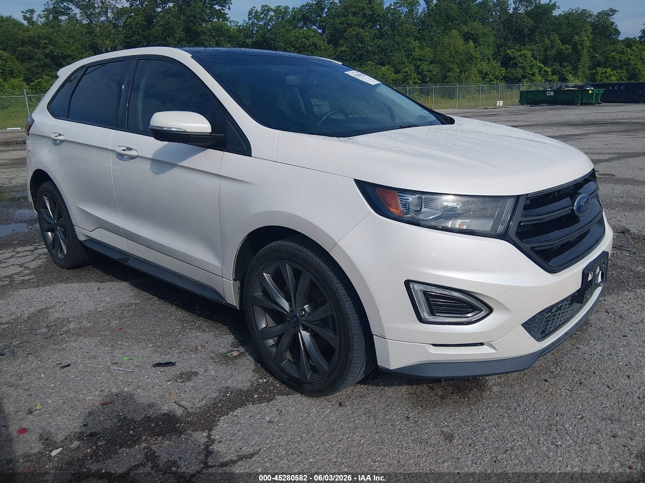 2017 Ford Edge Sport, VIN 2FMPK4AP0HBB10399 — Rear end