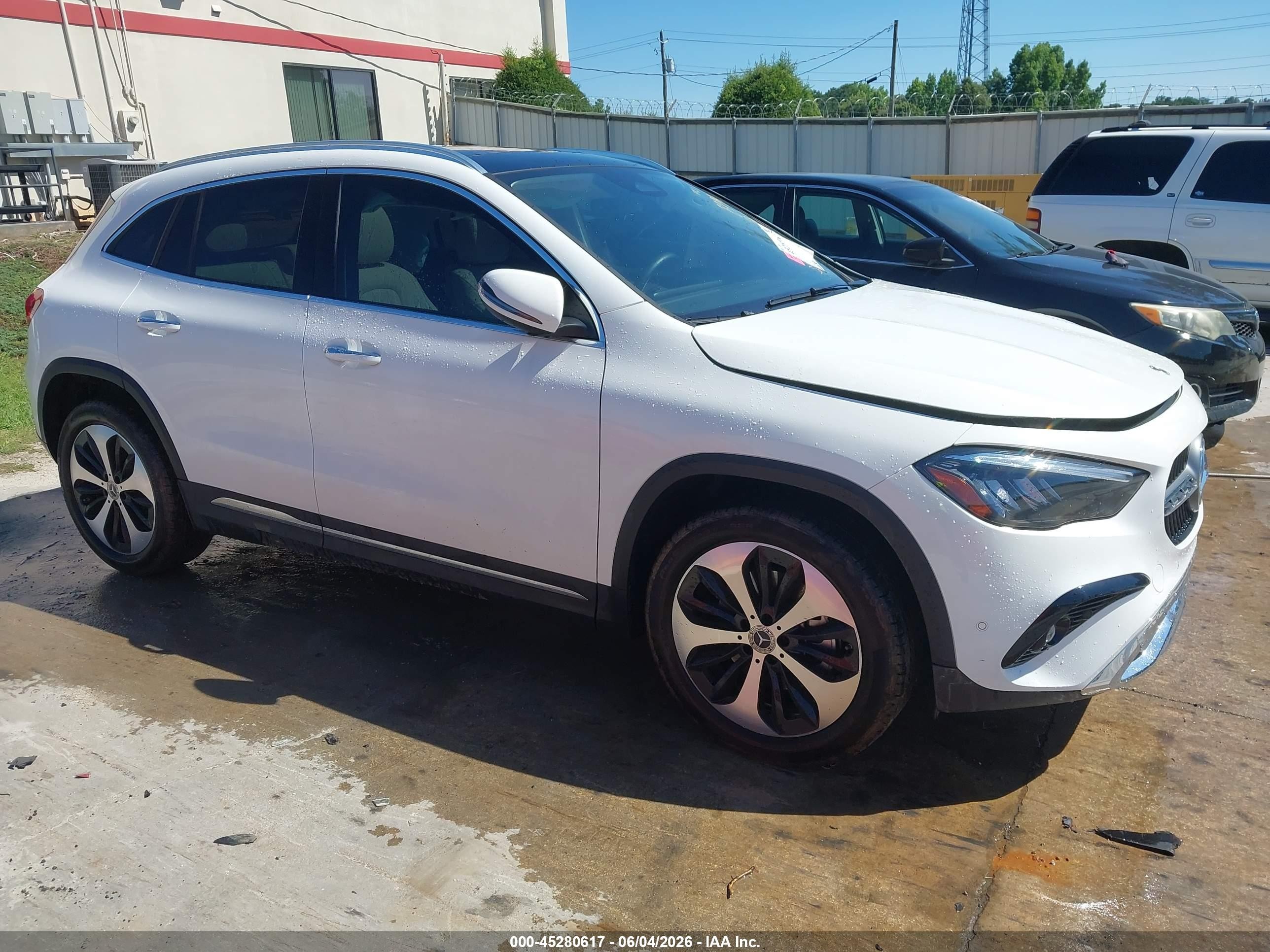2025 Mercedes-Benz GLA 250, VIN W1N4N4GB0SJ698794 — Front end
