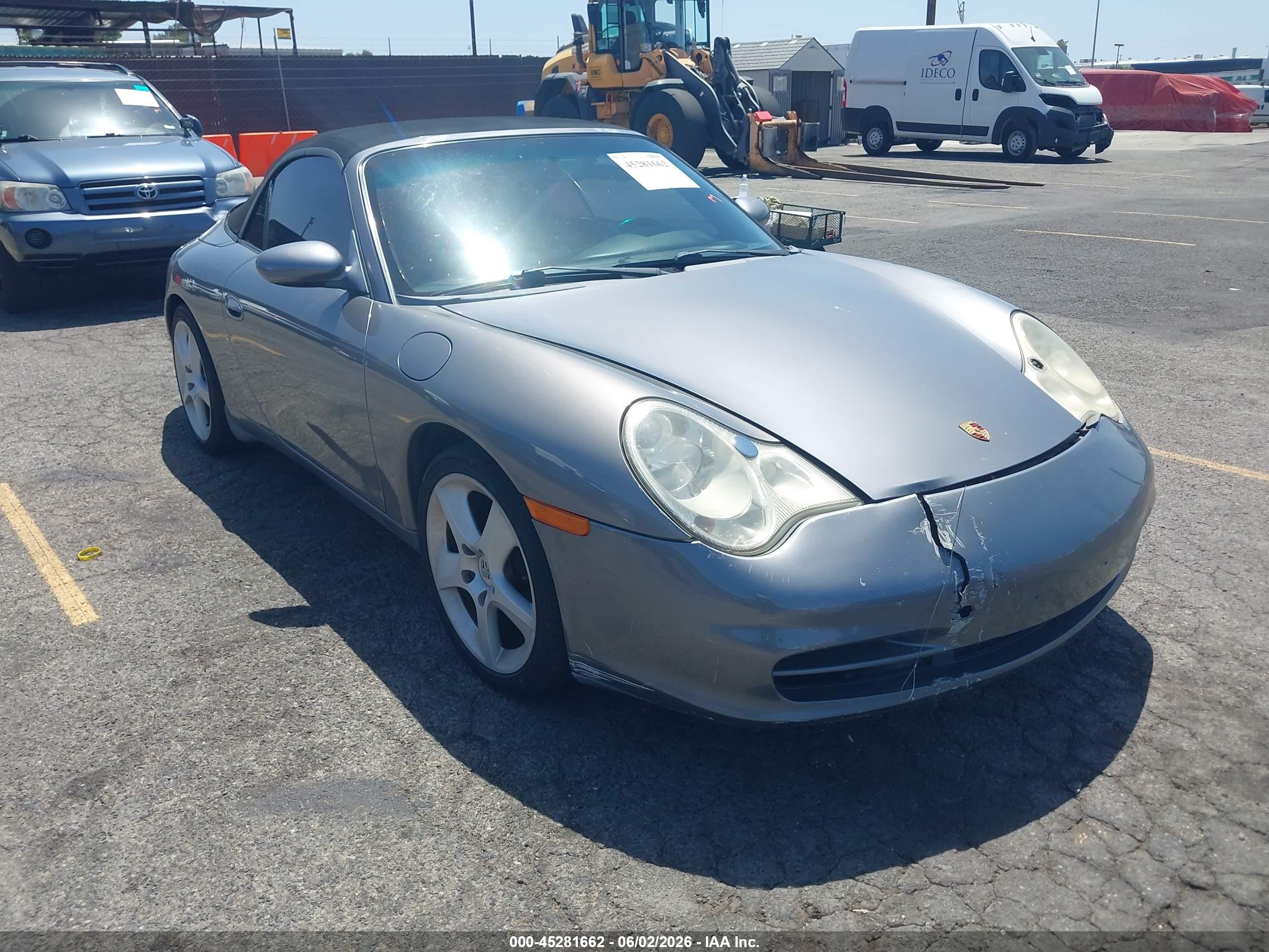 2004 Porsche 911 Carrera, VIN WP0CA29974S650929 — Перед