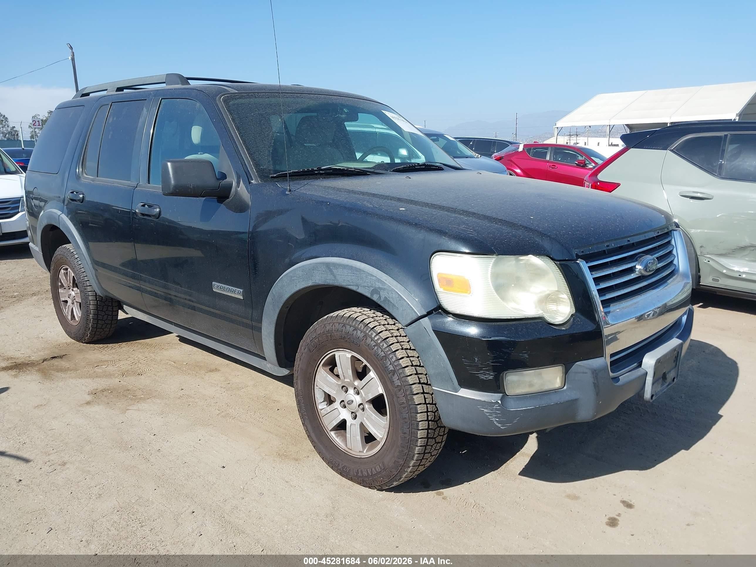 2007 Ford Explorer XLT, VIN 1FMEU63E97UA72981 — Not stated