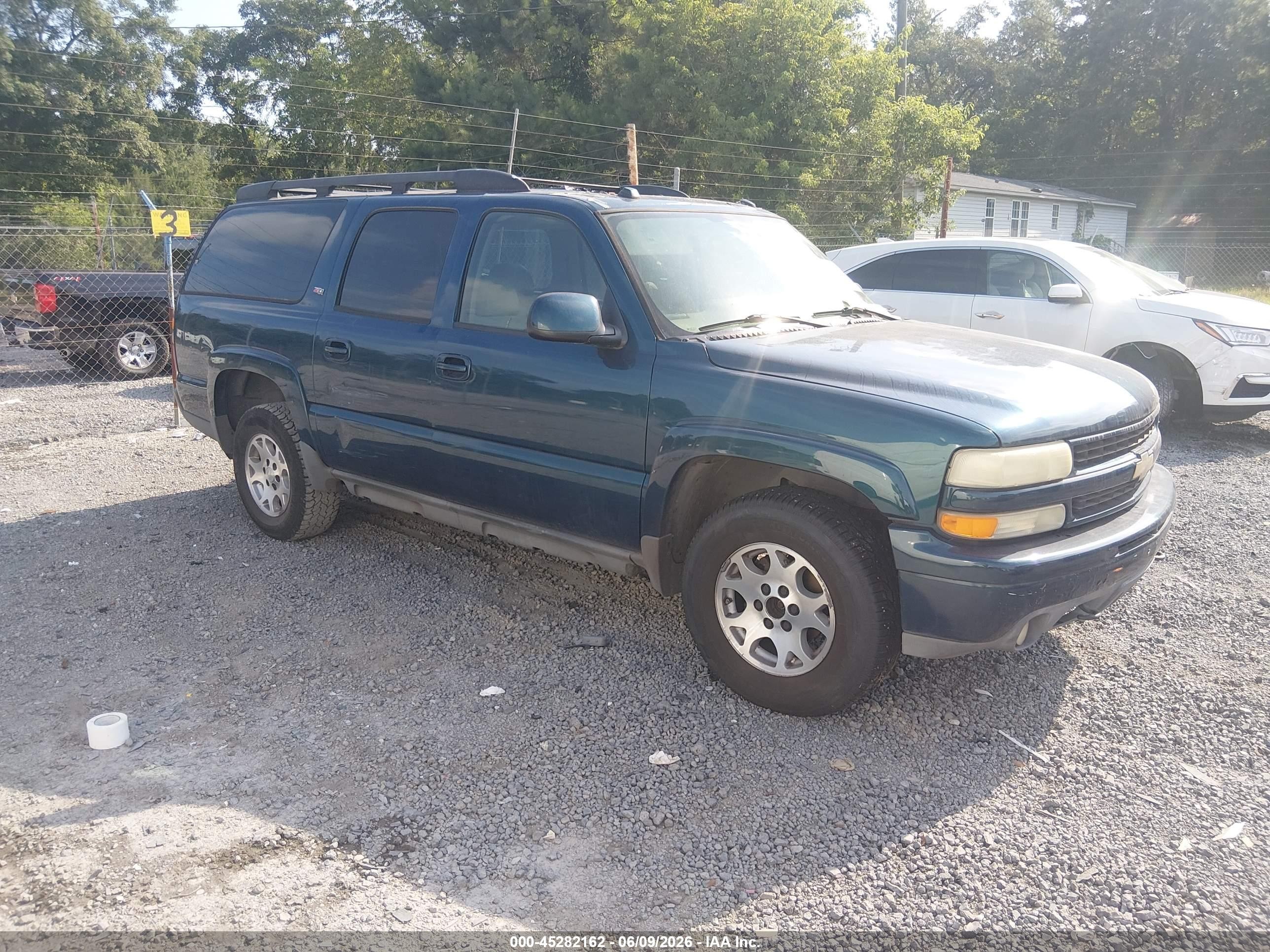 2005 Chevrolet Suburban LT, VIN 3GNFK16ZX5G106093 — Roof