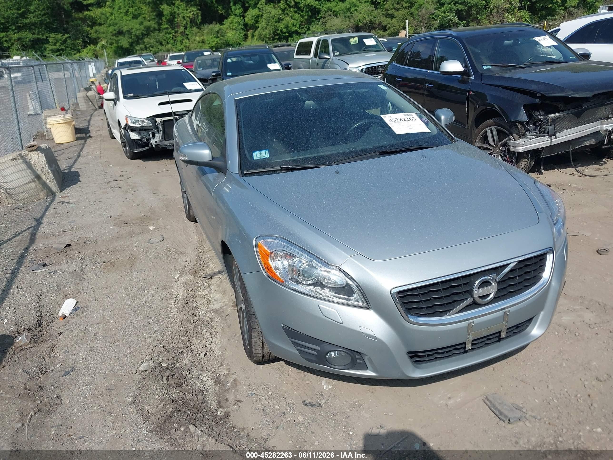 2011 Volvo C70, VIN YV1672MC2BJ118645 — Mechanical