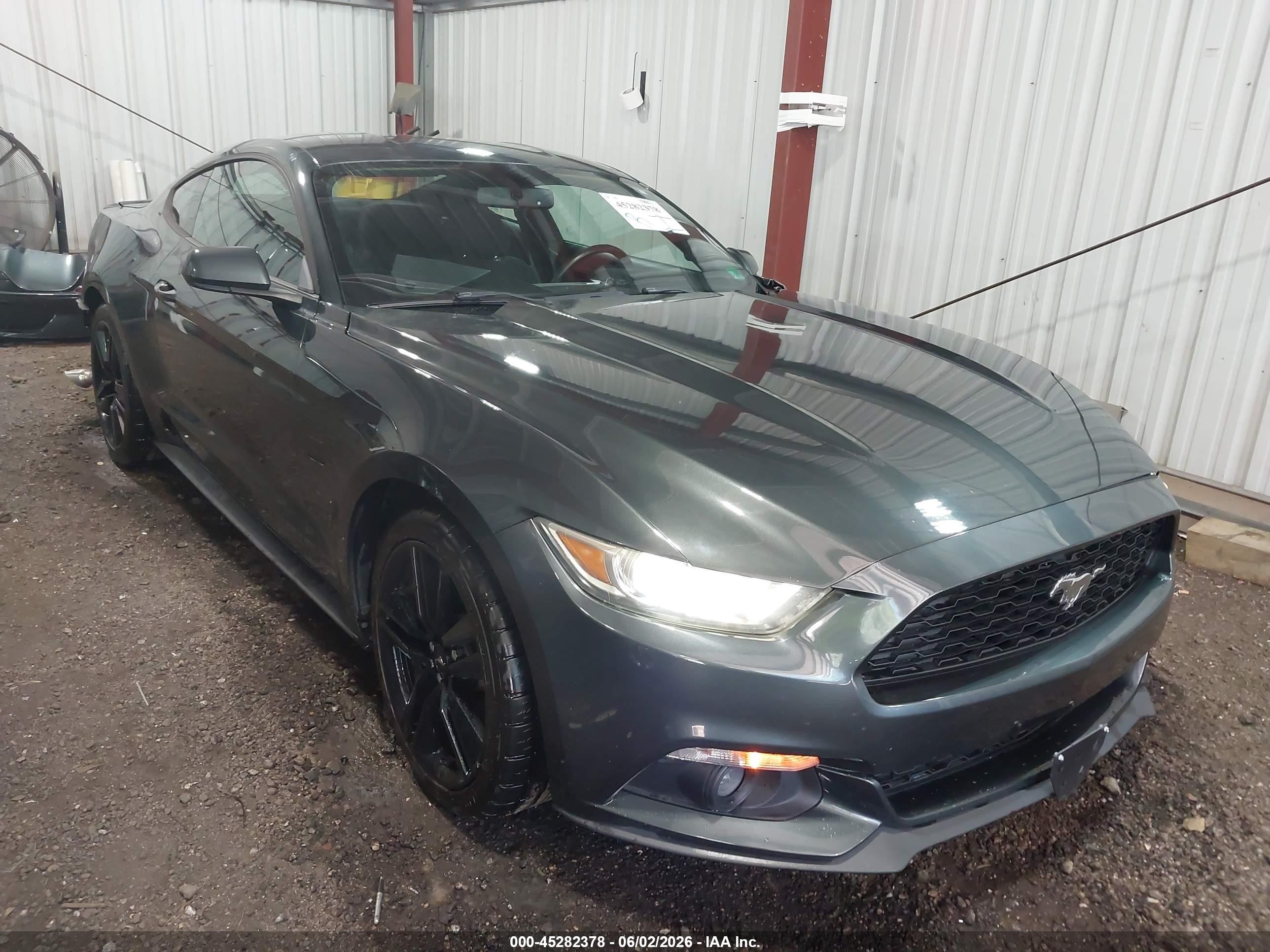 2015 Ford Mustang EcoBoost, VIN 1FA6P8TH3F5367448 — Side