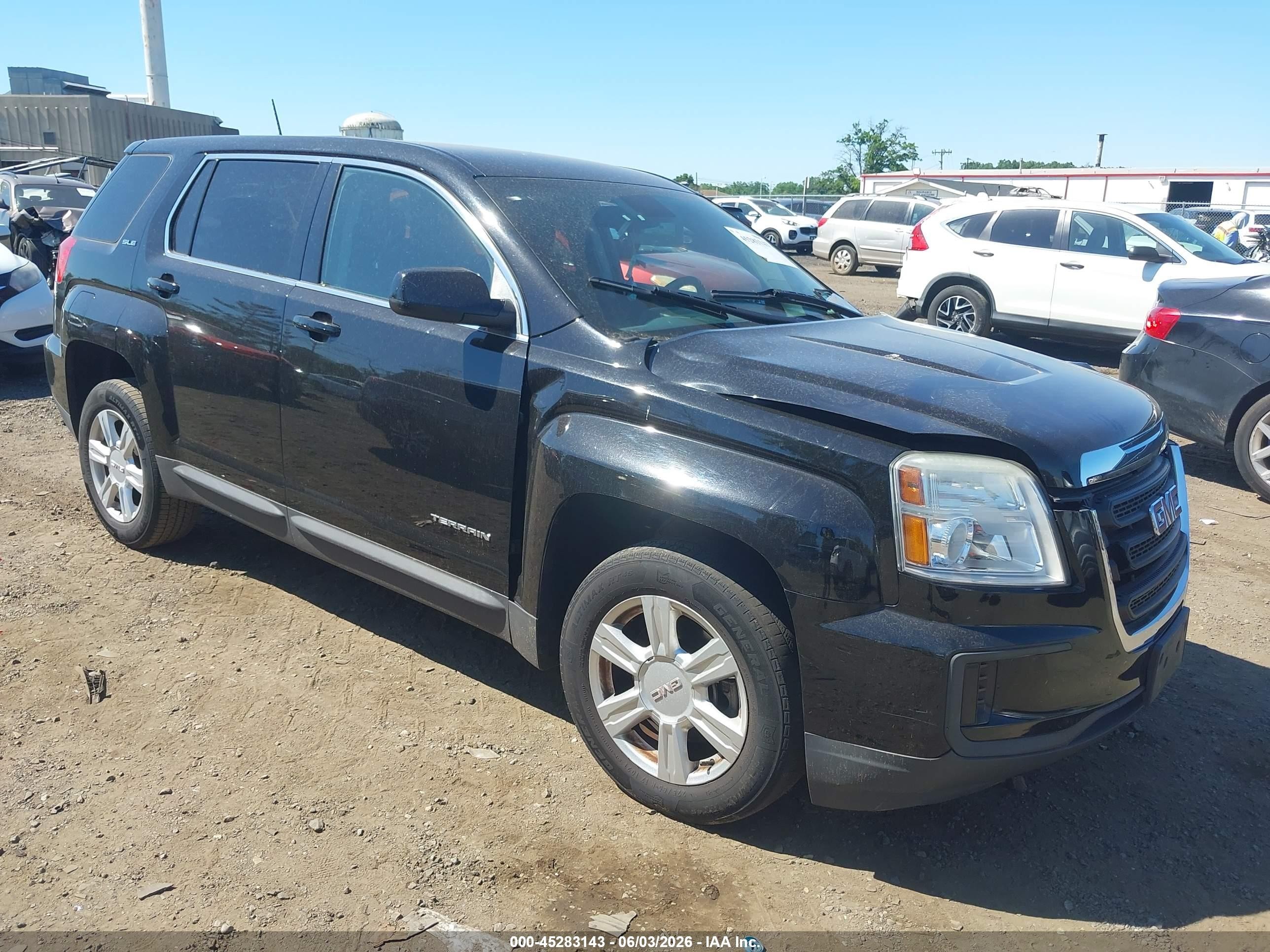 2016 GMC Terrain SLE, VIN 2GKFLSEK9G6203269 — Front end