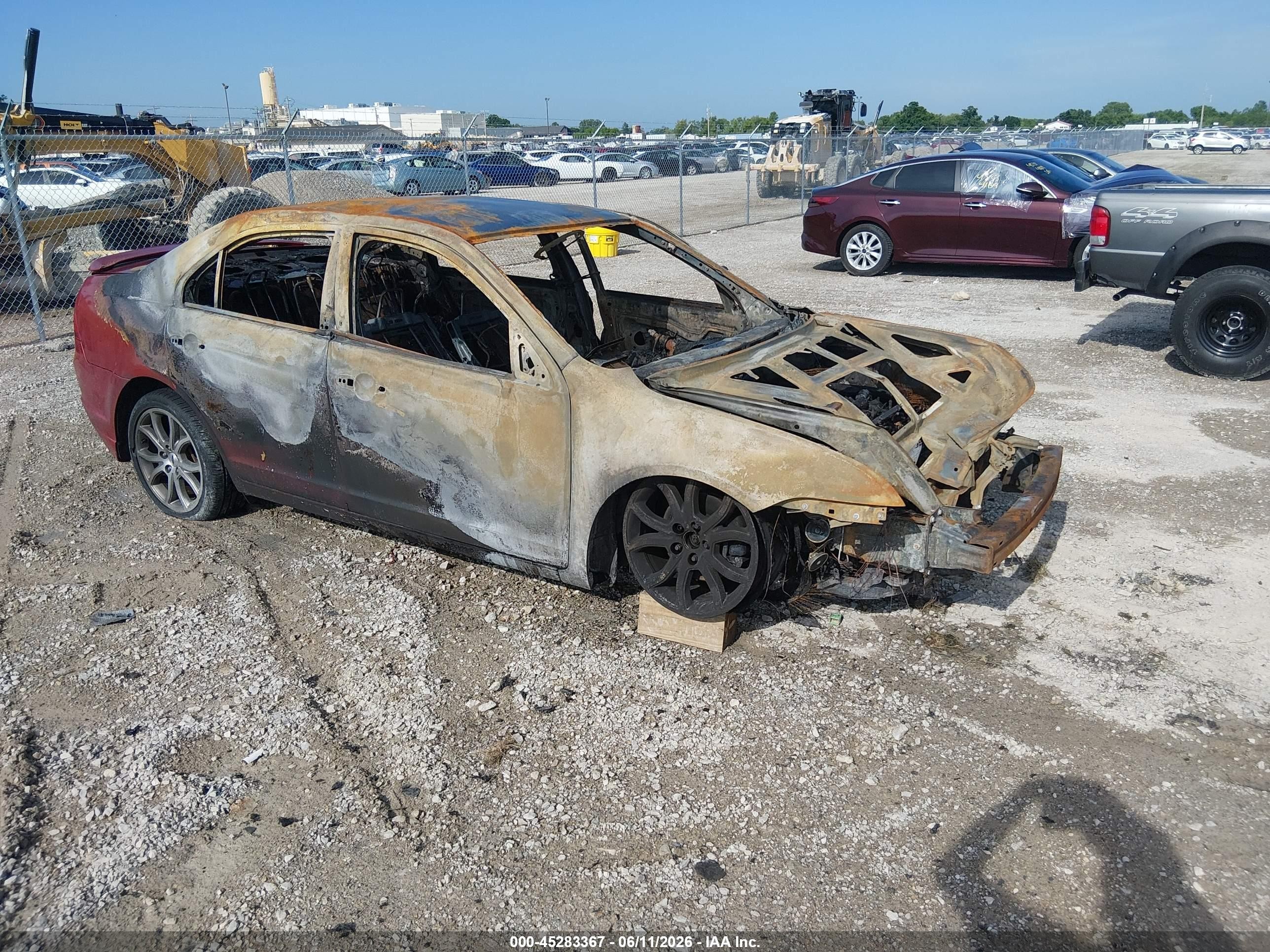 2011 Ford Fusion SE, VIN 3FAHP0HA7BR114114 — Engine fire