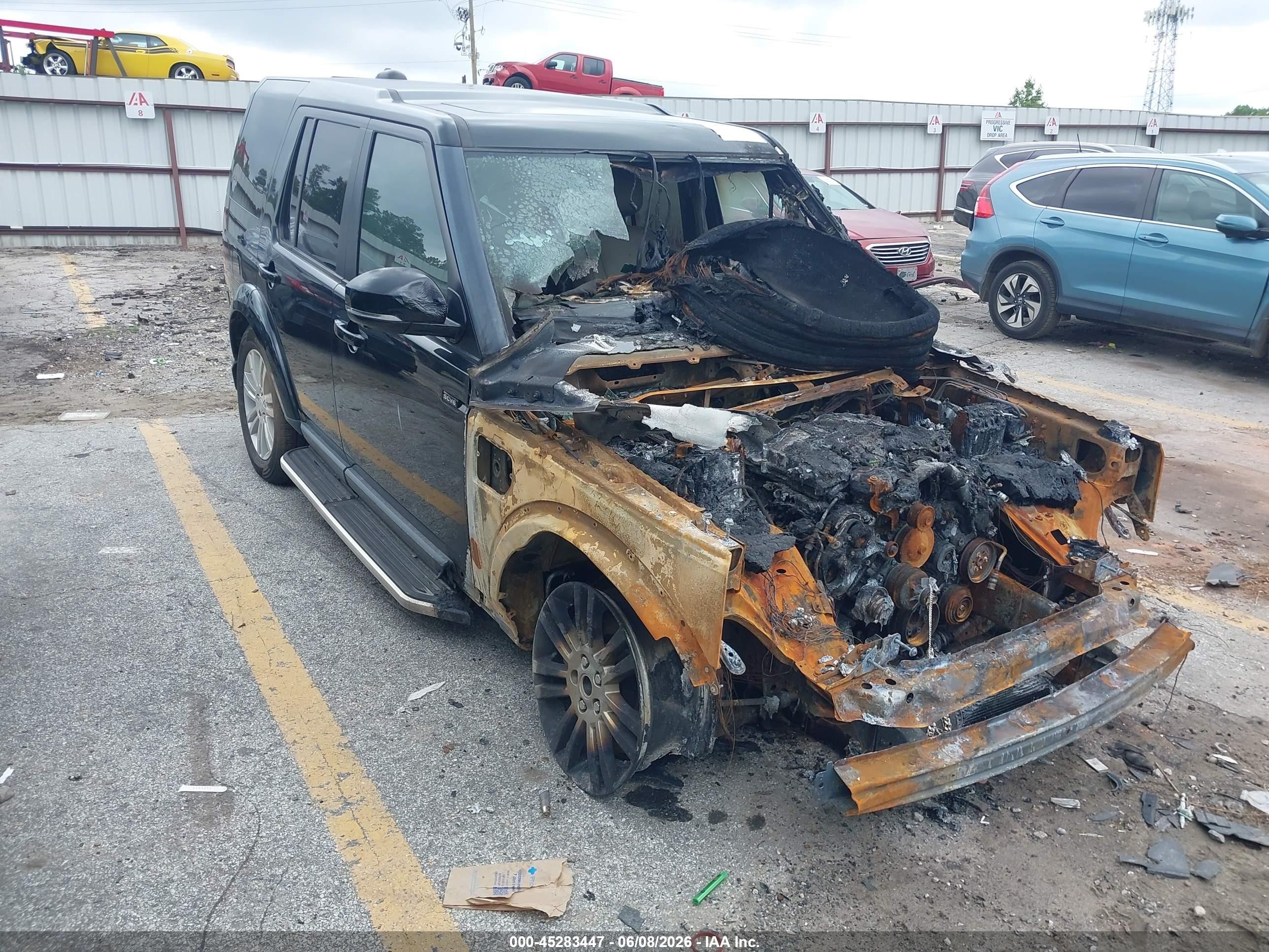 2016 Land Rover LR4 HSE Lux, VIN SALAK2V68GA798980 — Engine fire