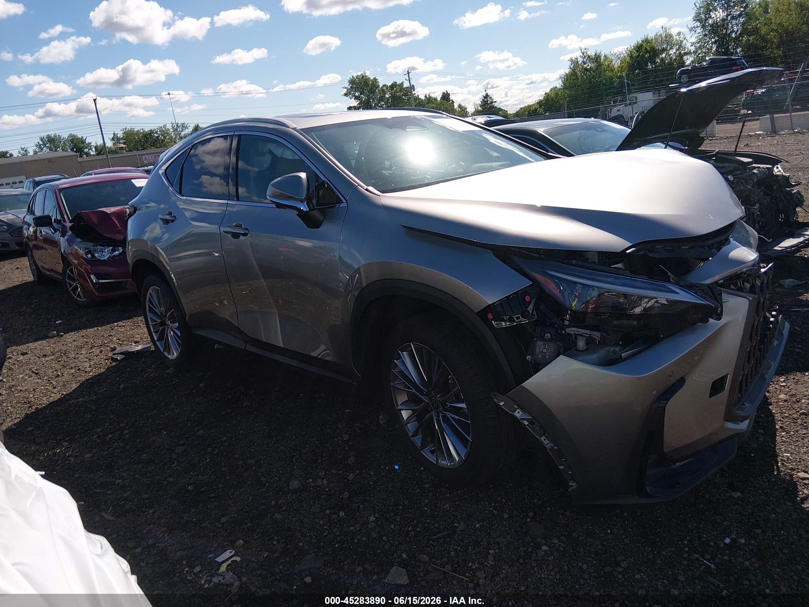 2026 Lexus NX 350h Premium, VIN 2T2GKCEZ7TC062860 — Перед