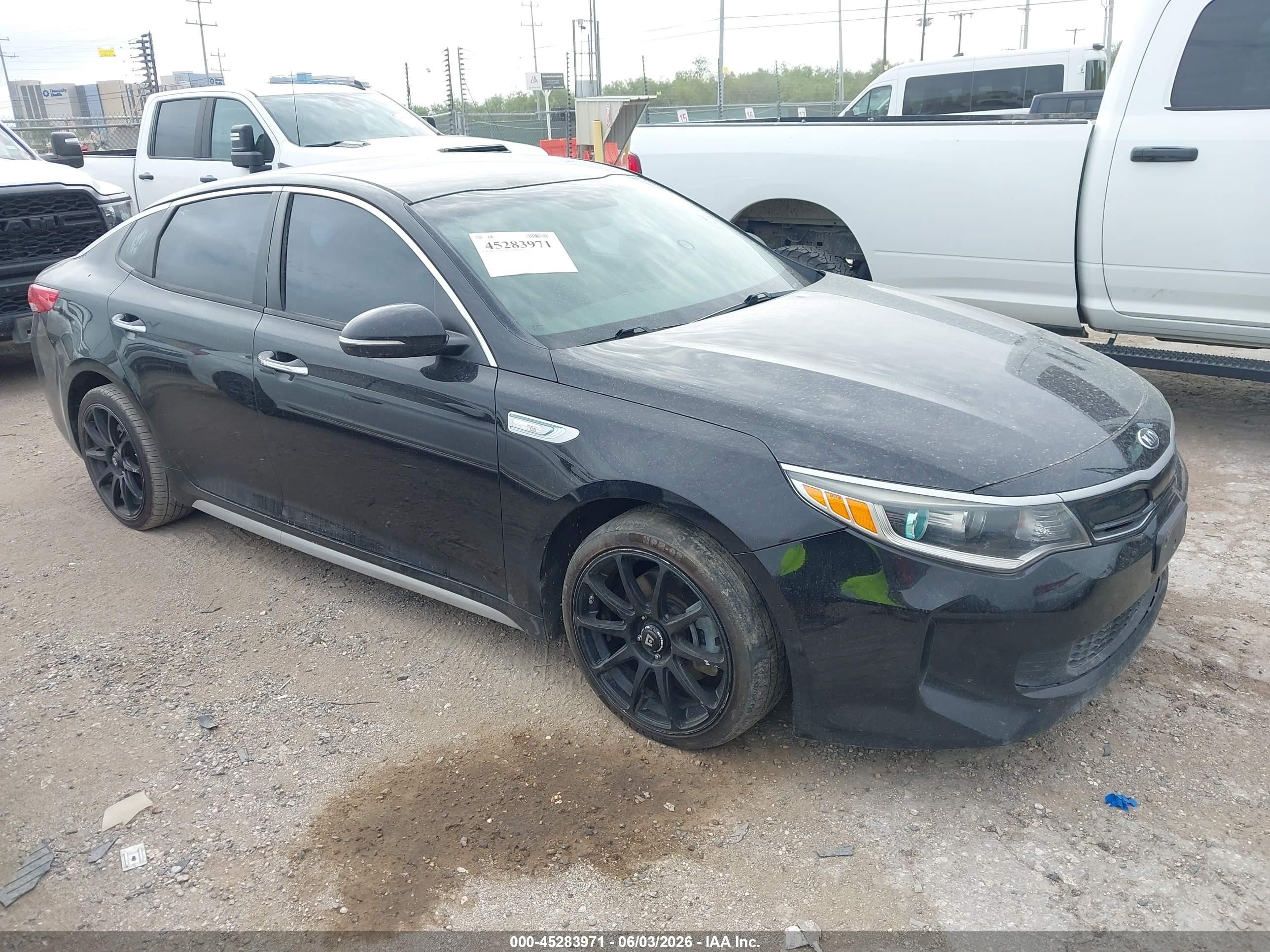2017 Kia Optima, VIN KNAGT4LC5H5007685 — Repossession