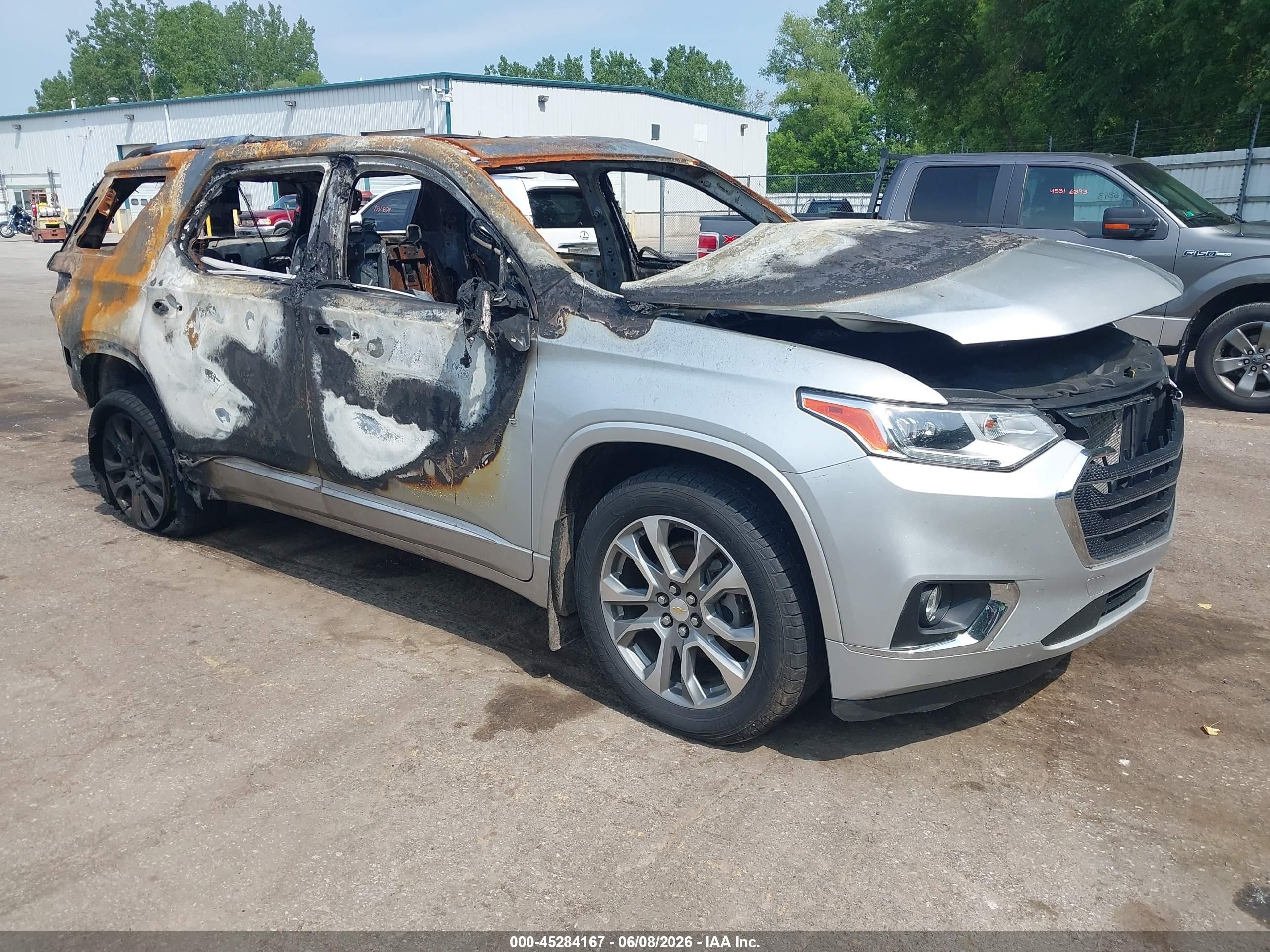 2020 Chevrolet Traverse Premier, VIN 1GNERKKW3LJ169041 — Burn