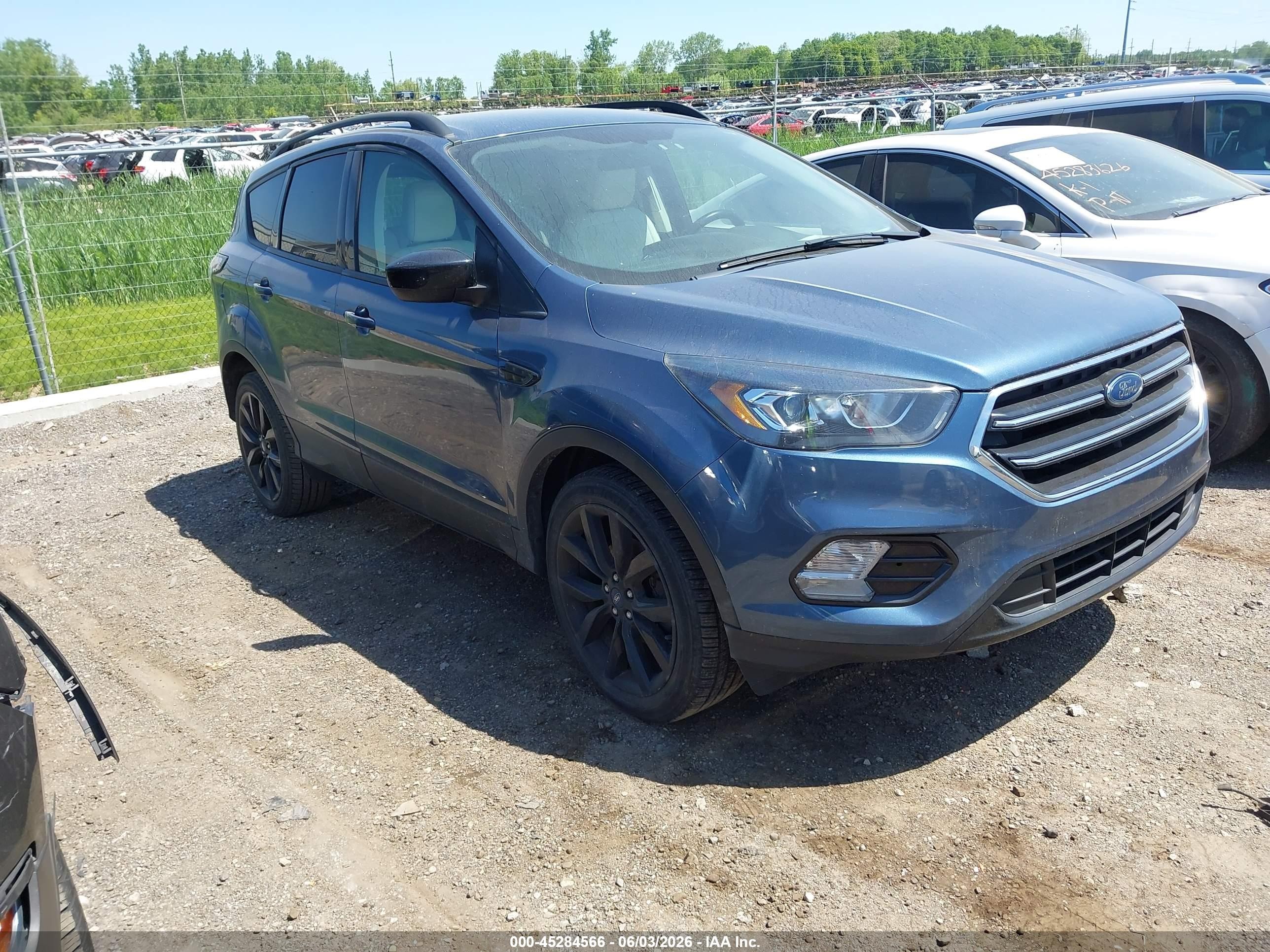 2018 Ford Escape SEL, VIN 1FMCU0HDXJUC69489 — Normal wear