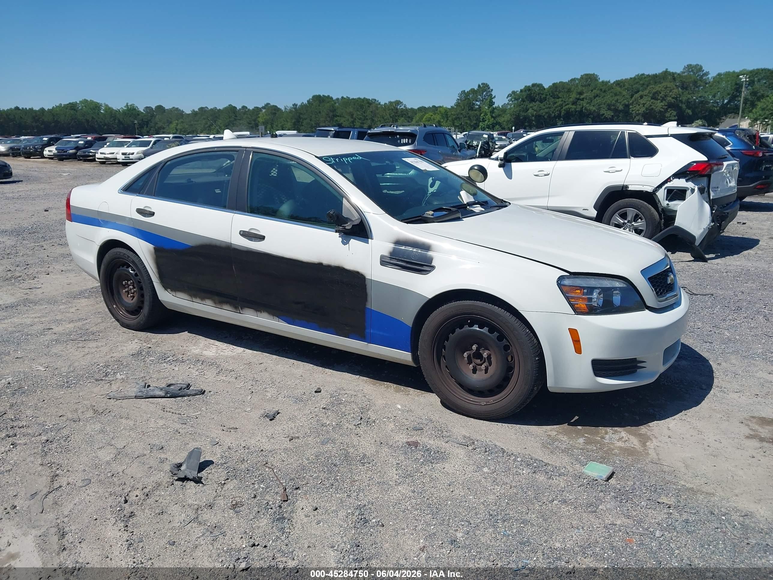 2015 Chevrolet Caprice Police Police, VIN 6G3NS5U36FL140632 — Front end