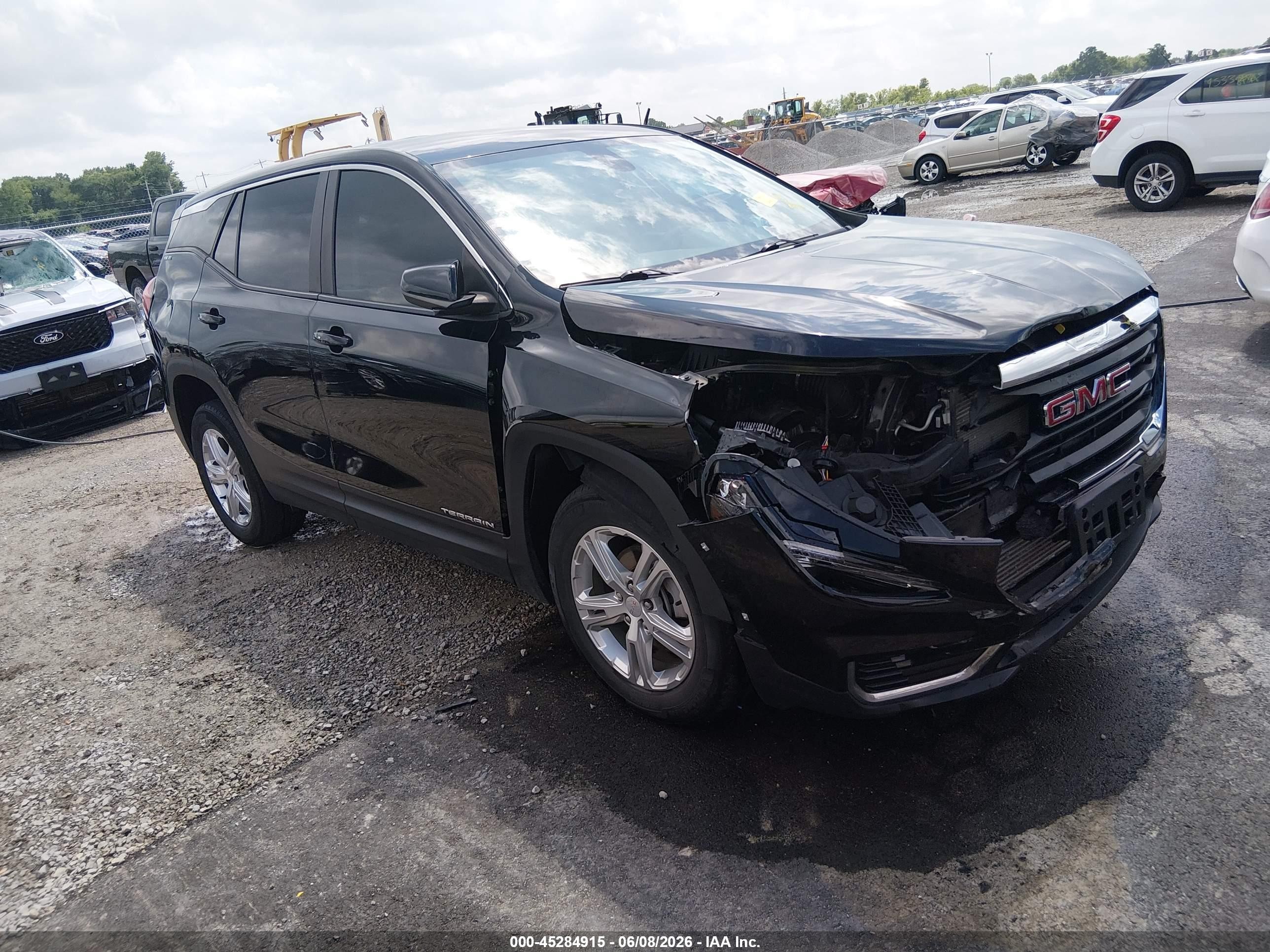 2022 GMC Terrain SLE, VIN 3GKALMEVXNL108292 — Front end