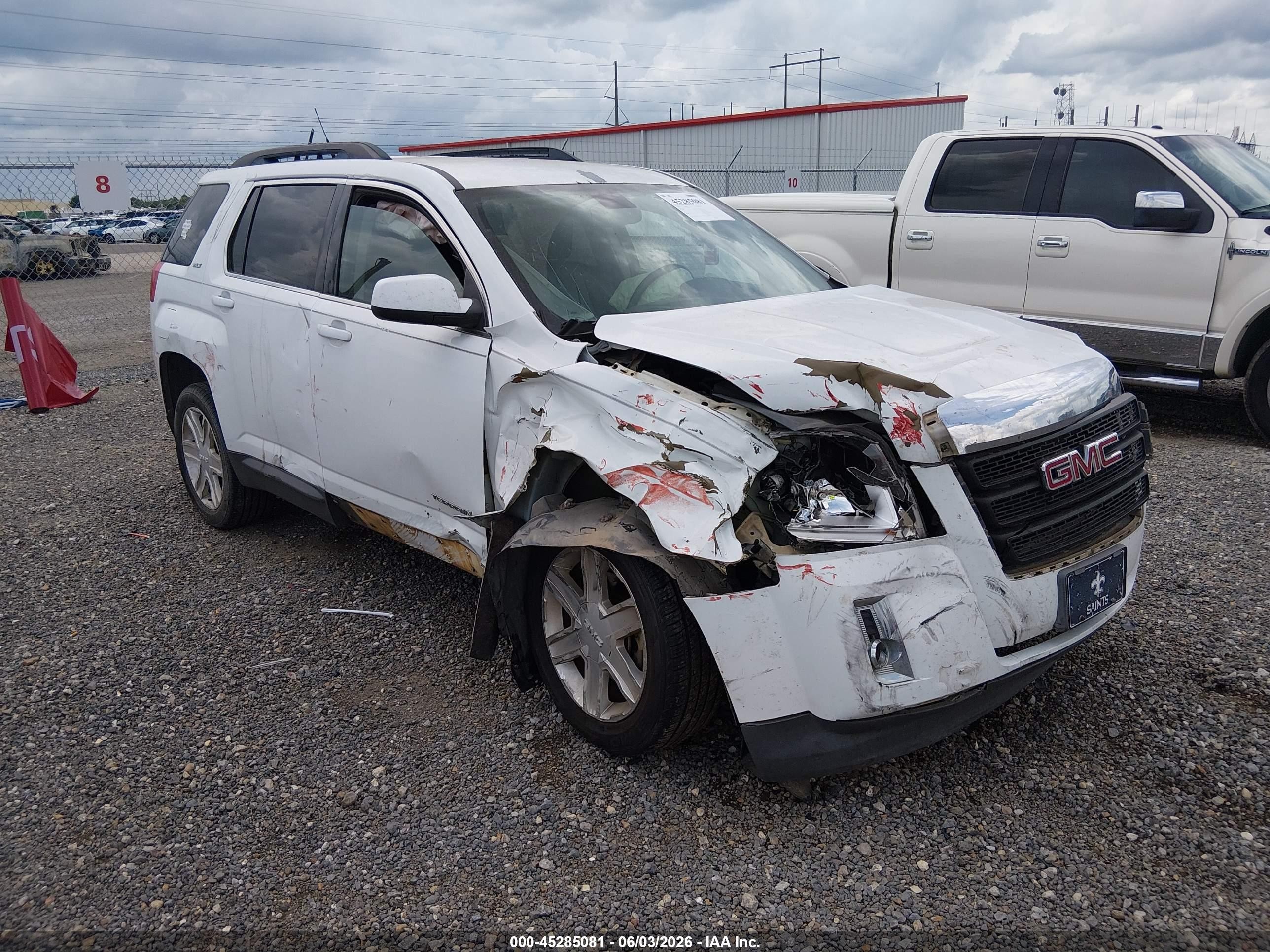 2011 GMC Terrain SLT-1, VIN 2CTFLUE53B6295557 — Side