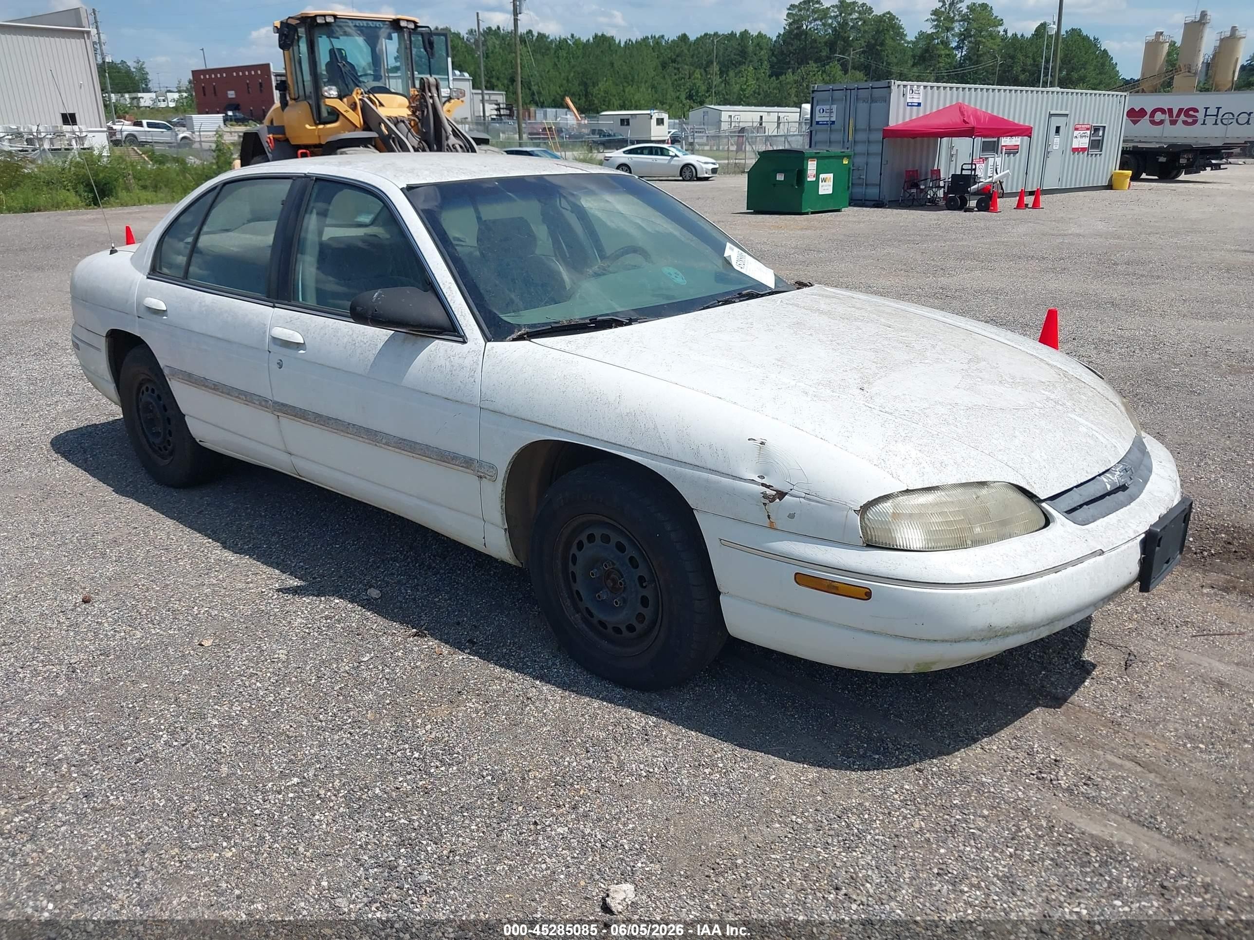 2000 Chevrolet Lumina, VIN 2G1WL52J3Y1149354 — Normal wear